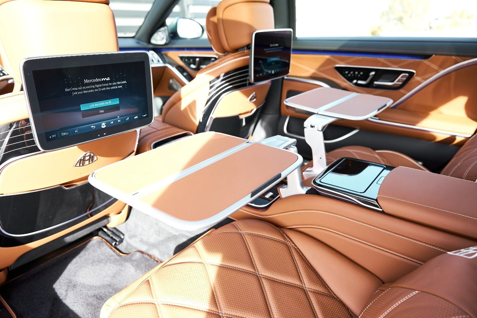 mph057_3809057565_Used_2026_Mercedes_Benz_S_Class_Maybach_S_680_1766455621_1fa6c65e97