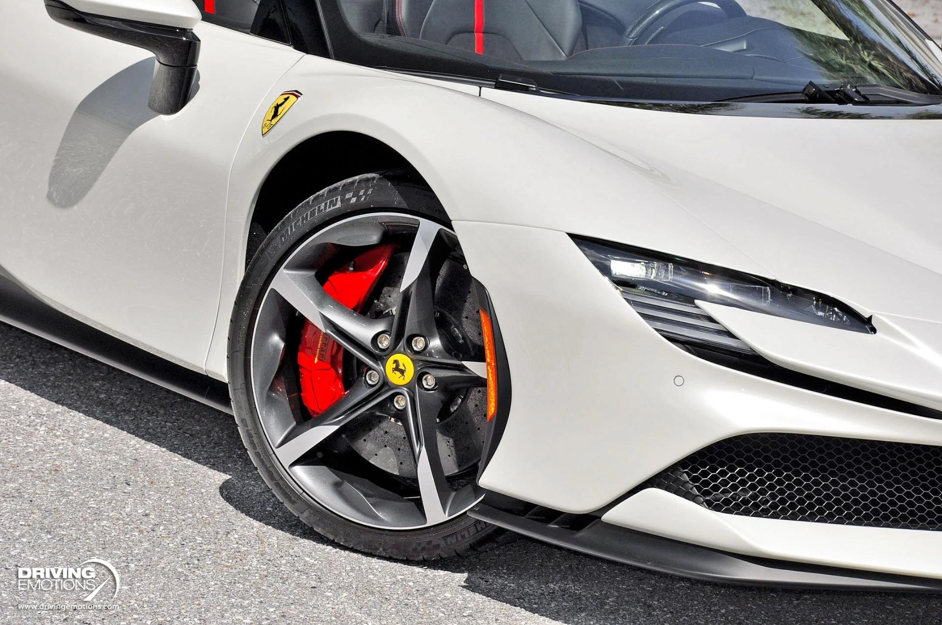 mph057_3829124135_859_p58_l_ca25efa7f8