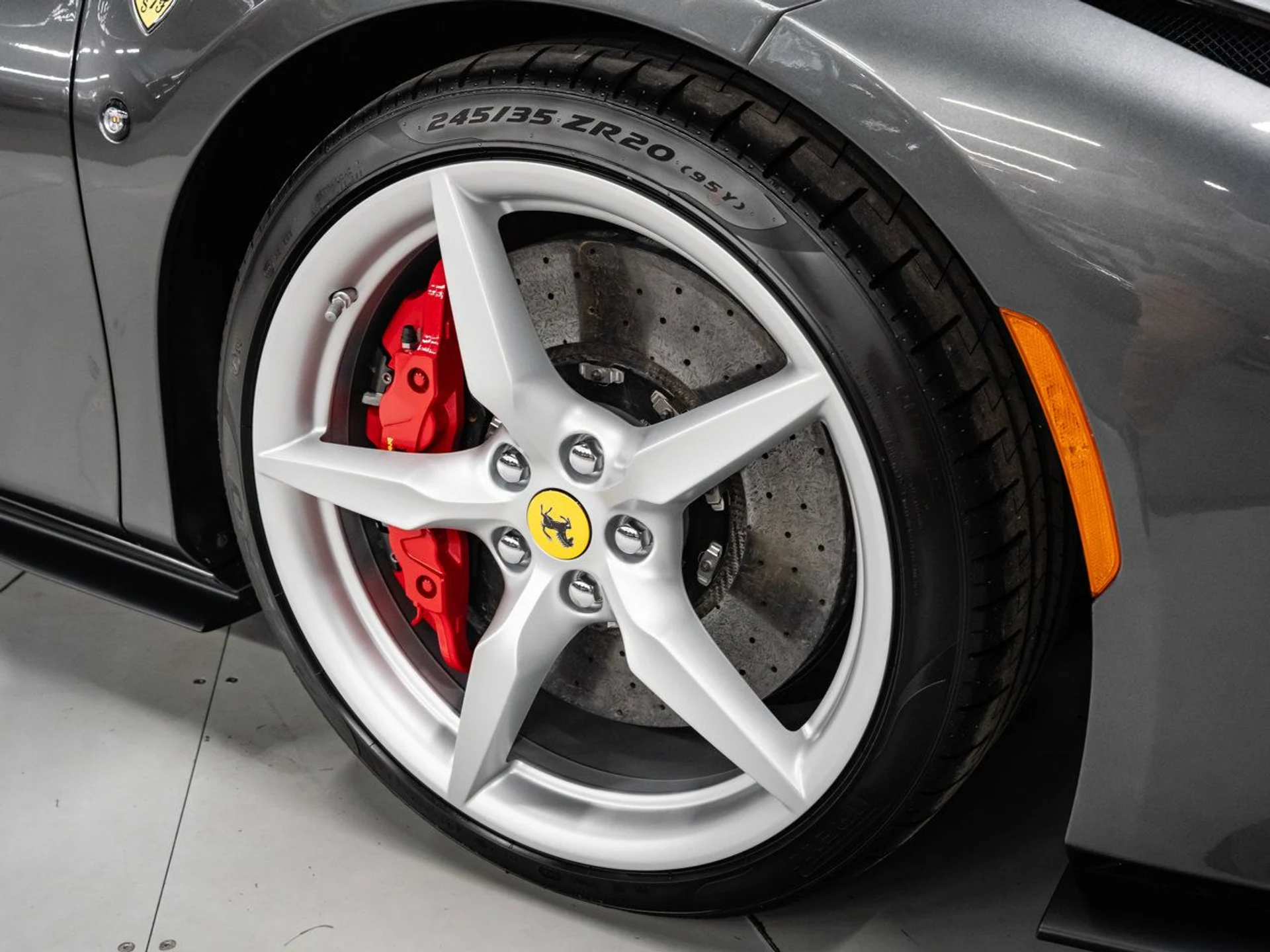 mph057_3863800148_ferrari_f8_spider_2021_b764d26774