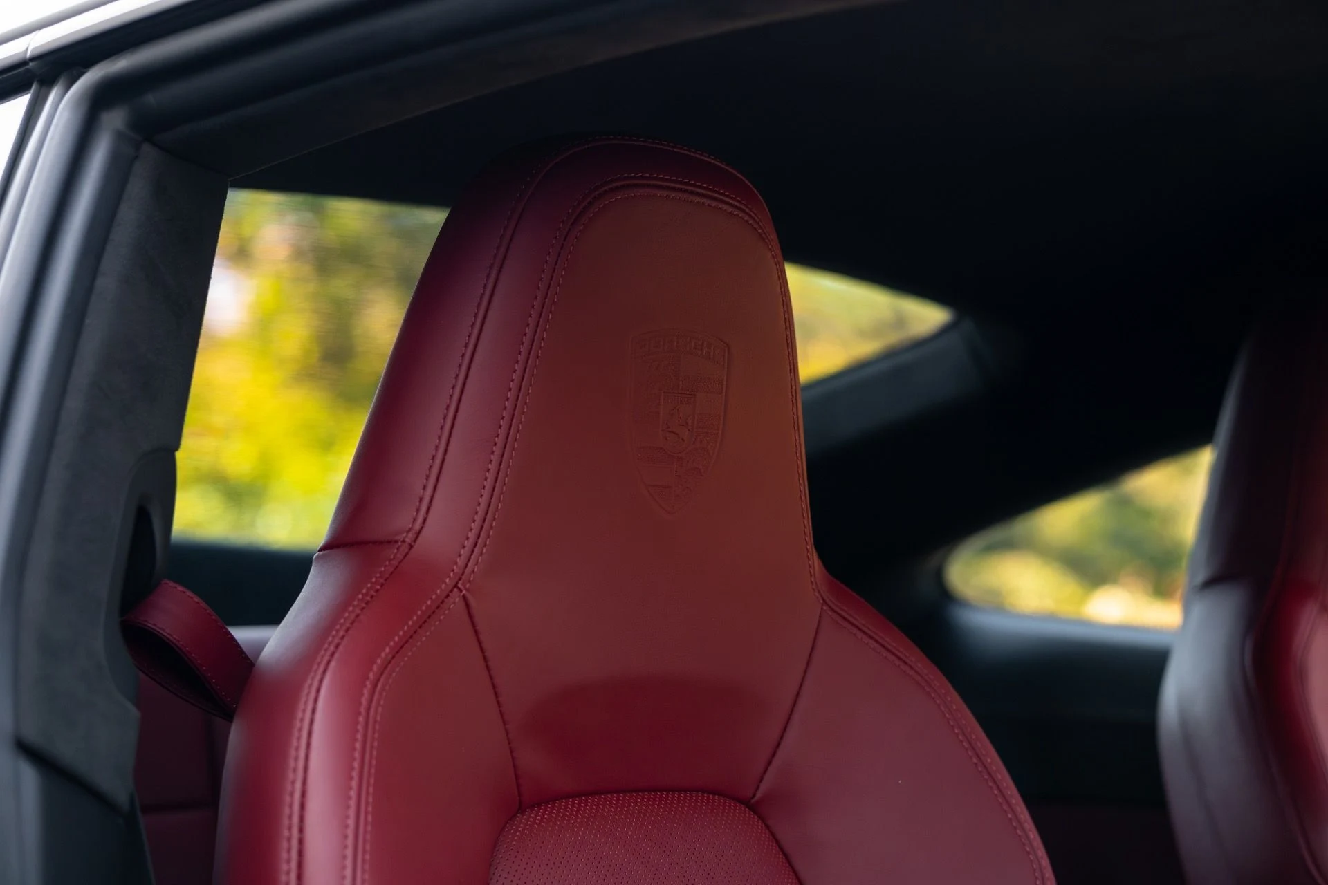 mph057_3865810486_Used_2022_Porsche_911_Turbo_S_1770440098_e6d255e3d1