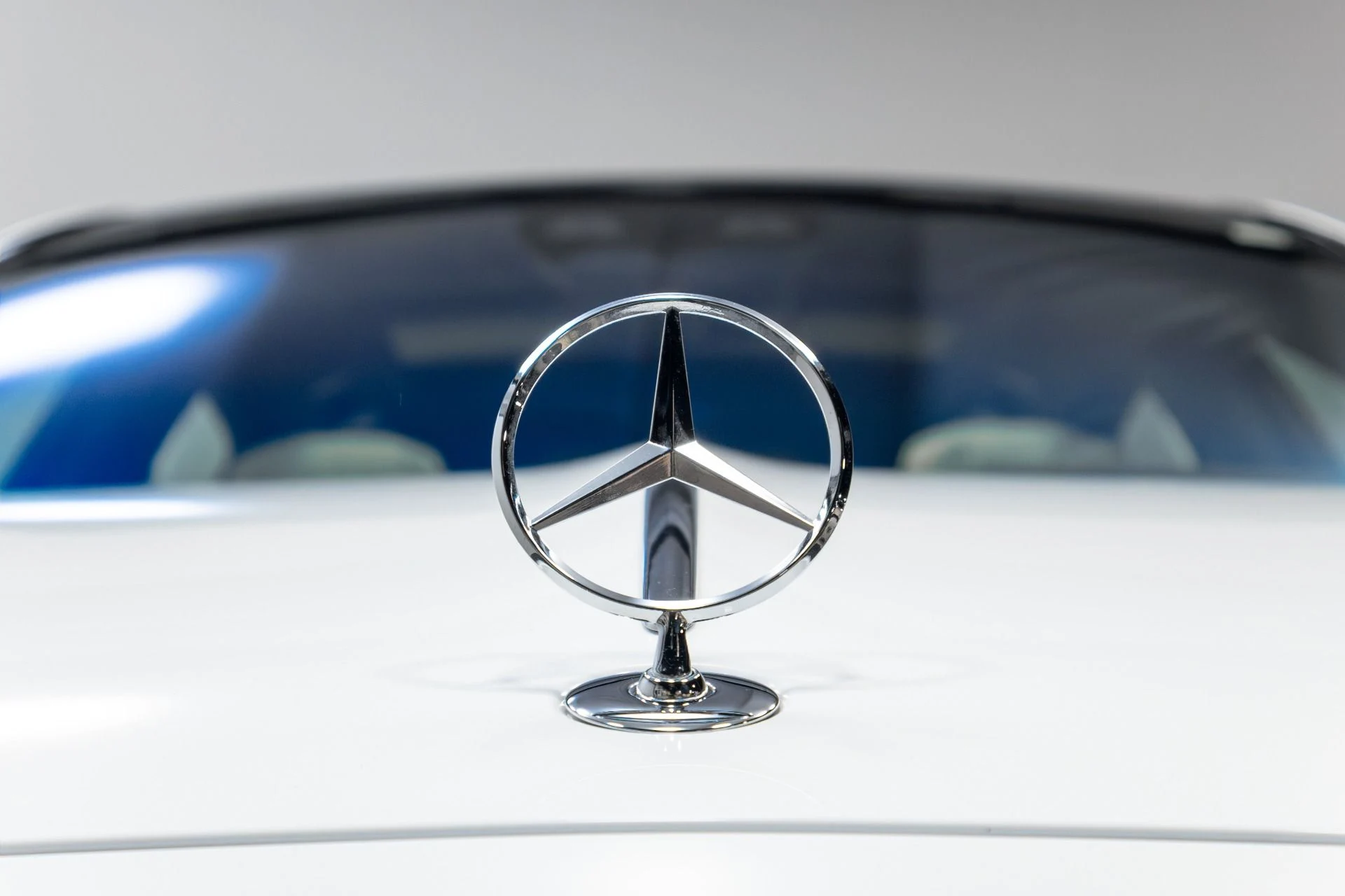 mph057_3873065931_Used_2024_Mercedes_Benz_S_Class_Maybach_S_680_4_MATIC_1766187081_87b7ef3e57