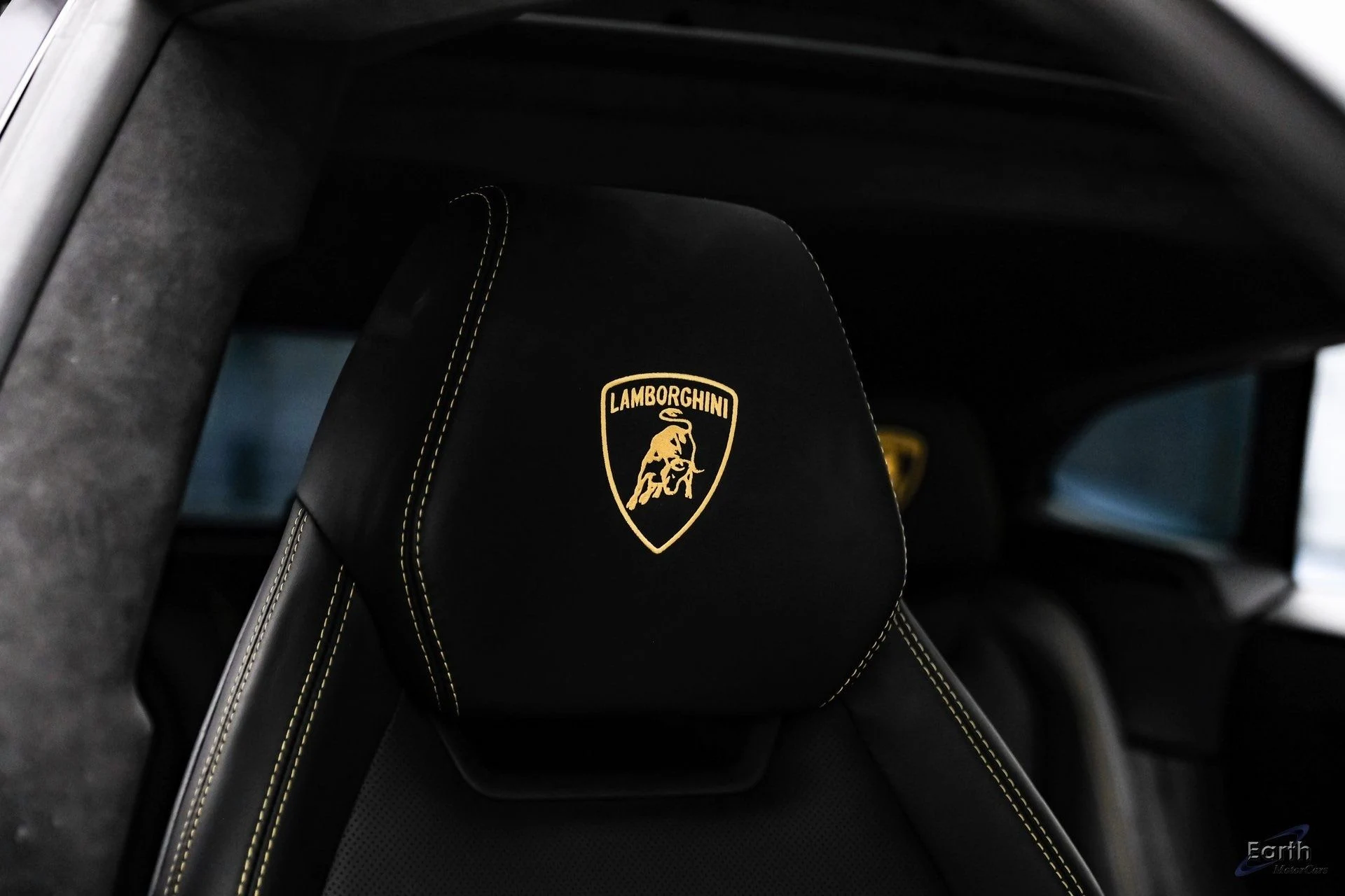 mph057_3892891496_dc3aa7191d0e4f31929607db9e4b21b8x_6ef65ea442