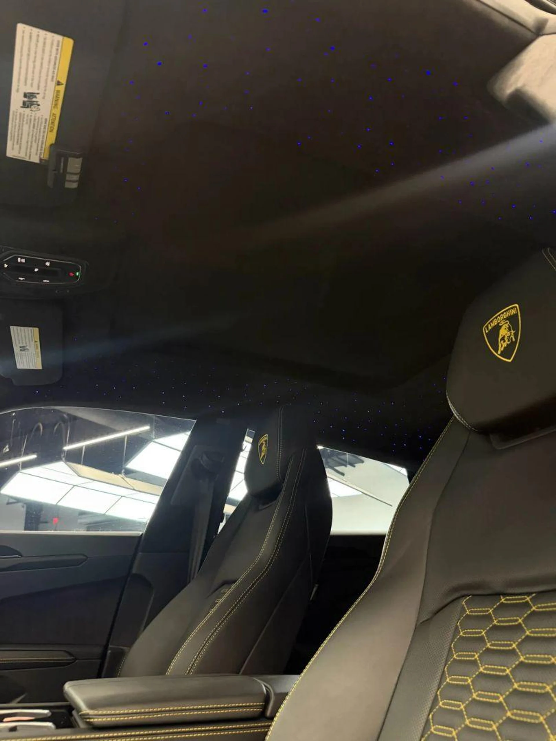 mph057_394249204_Used_2022_Lamborghini_Urus_Sport_Utility_4_D_1784762944_ca2d780c7a