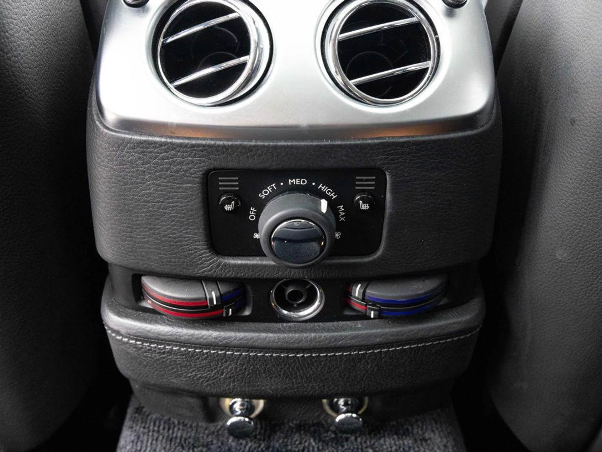 mph057_4042004278_507279829_69c7d69fbe5600699b47228d_5939d4df67