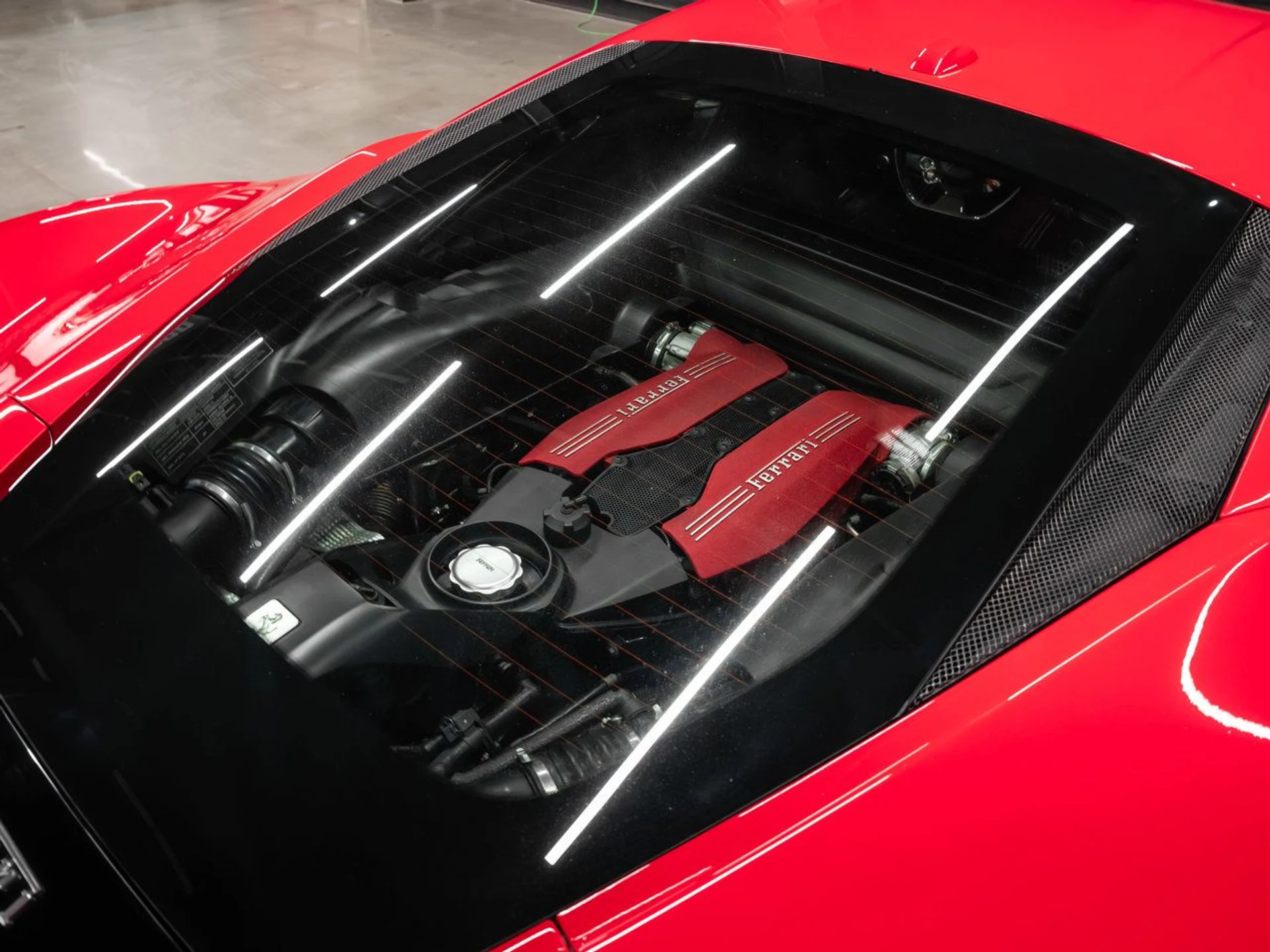 mph057_404238196_ferrari_488_gtb_2017_ea7f2bcda1