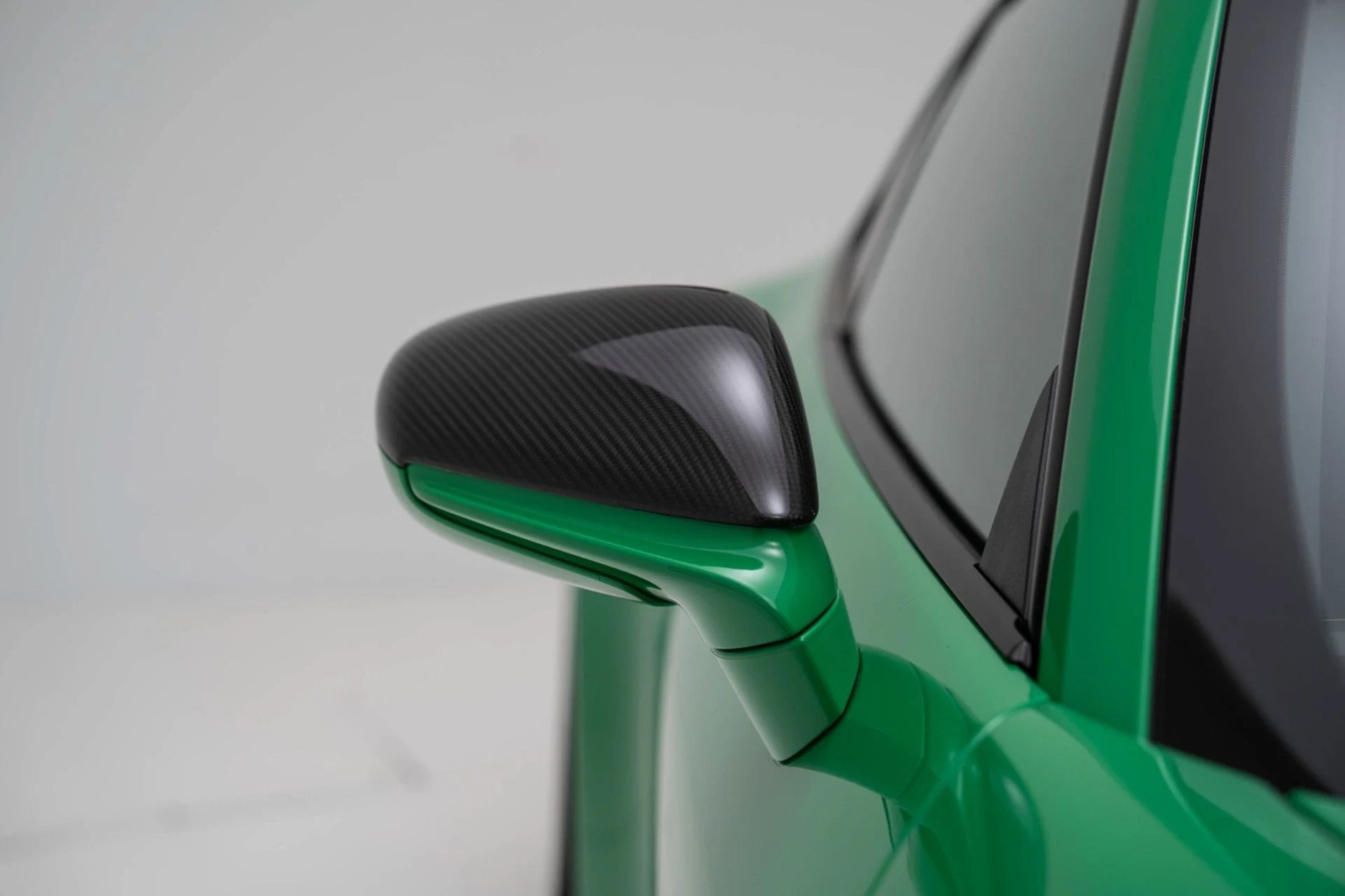 mph057_4048945642_Used_2022_Porsche_911_GT_3_Touring_1775584406_d45c0a9dc0