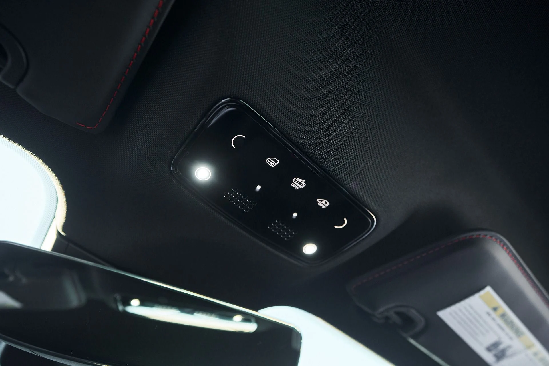 mph057_4056570177_Used_2023_Ferrari_SF_90_Stradale_Base_1762651020_e737addb30