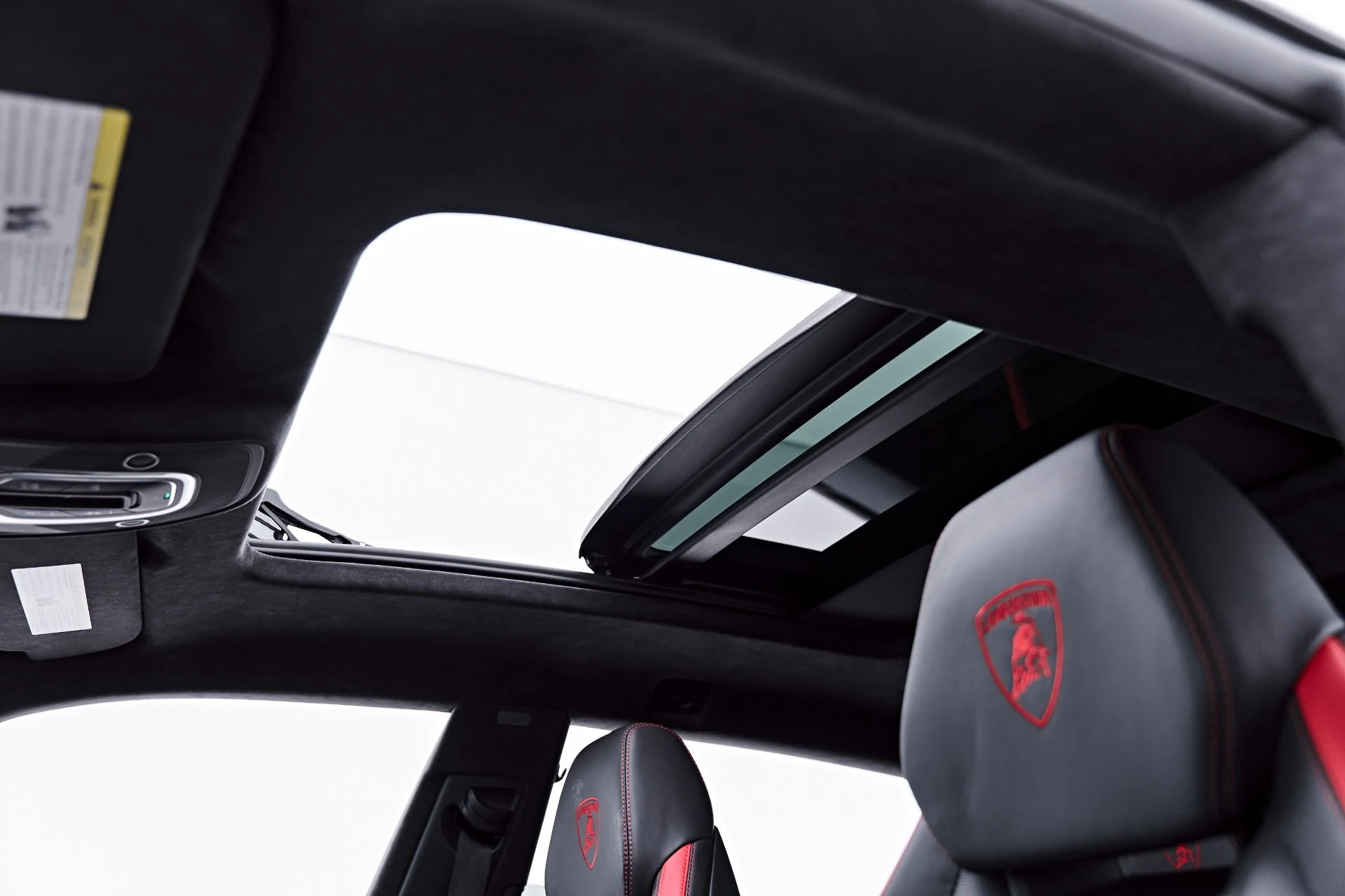mph057_4066887157_Used_2023_Lamborghini_Urus_S_1784684498_a7680190c7