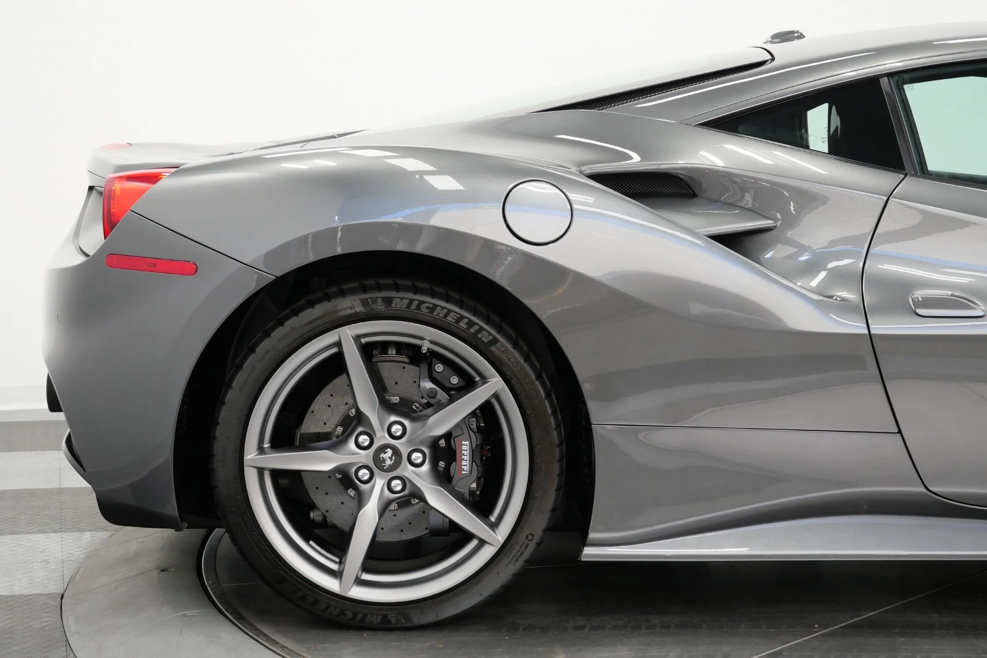 mph057_4069278079_Used_2019_Ferrari_488_GTB_Low_Miles_Carbon_Buckets_Carbon_Driving_Zone_1790697844_ea111836ba