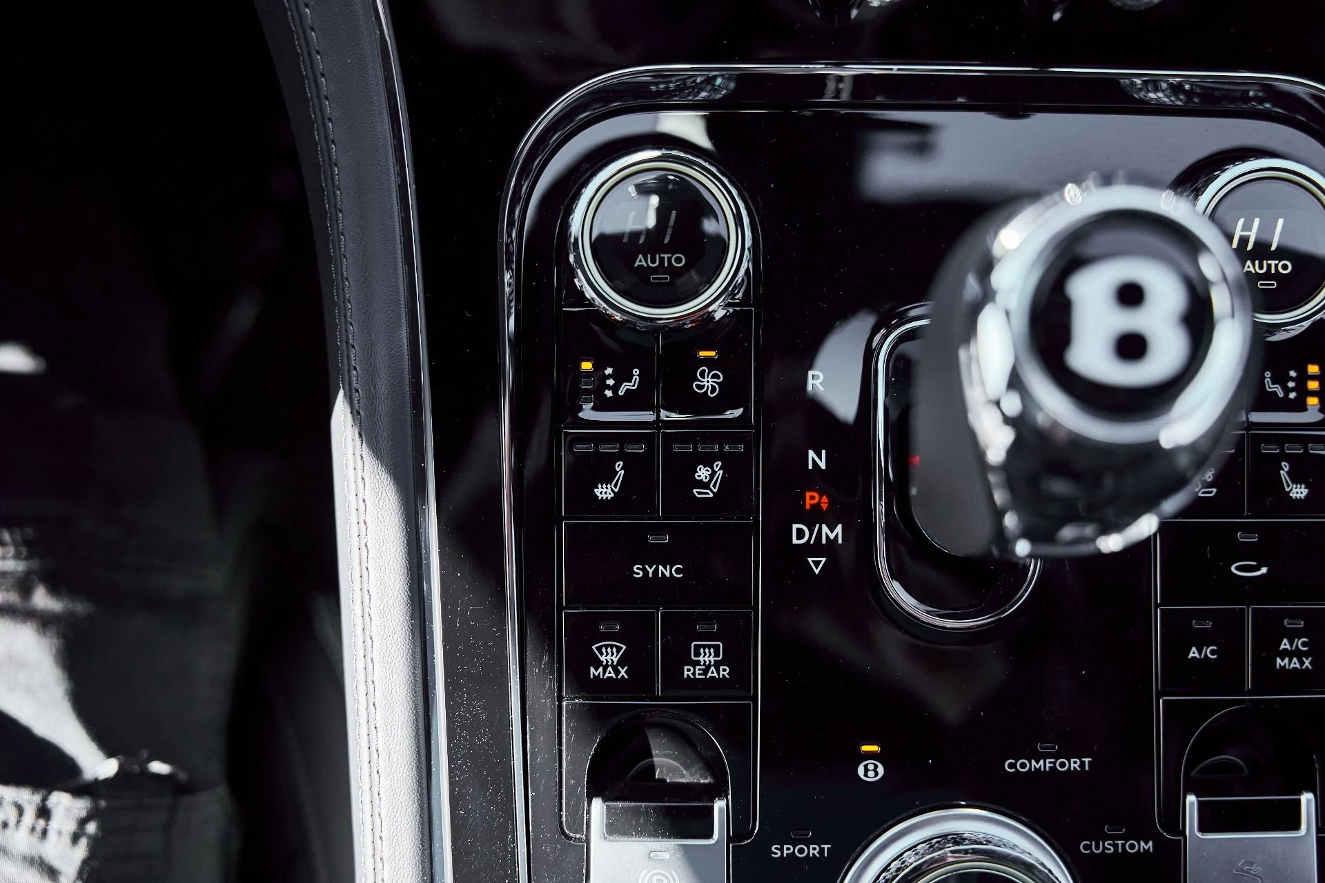 mph057_4078311086_Used_2022_Bentley_Continental_GT_V8_1771381097_afdf615764