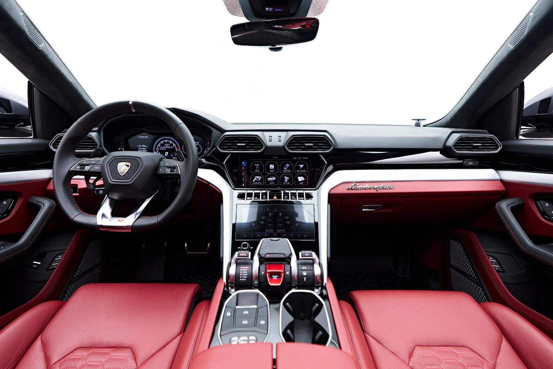 mph057_4116417940_Used_2020_Lamborghini_Urus_Base_1758905589_bad09277bf