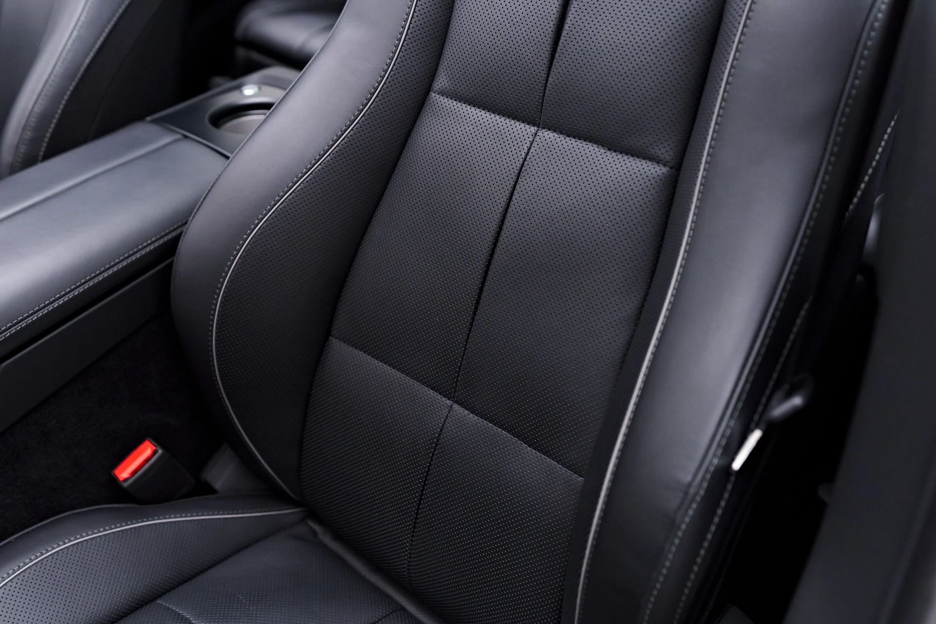 mph057_4118850948_Used_2022_Mercedes_Benz_GLS_Maybach_GLS_600_1747446181_919311ccca