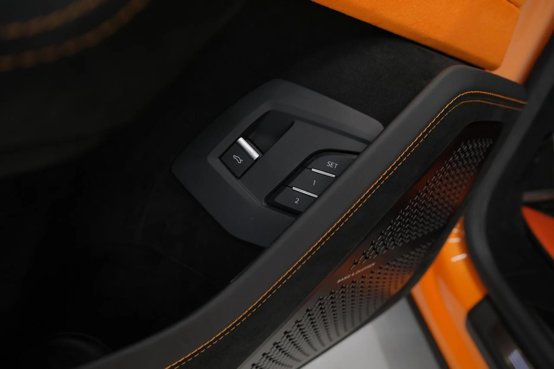 mph057_4126011763_babf6a45620834bfb0c22277663f48ab_701891317c