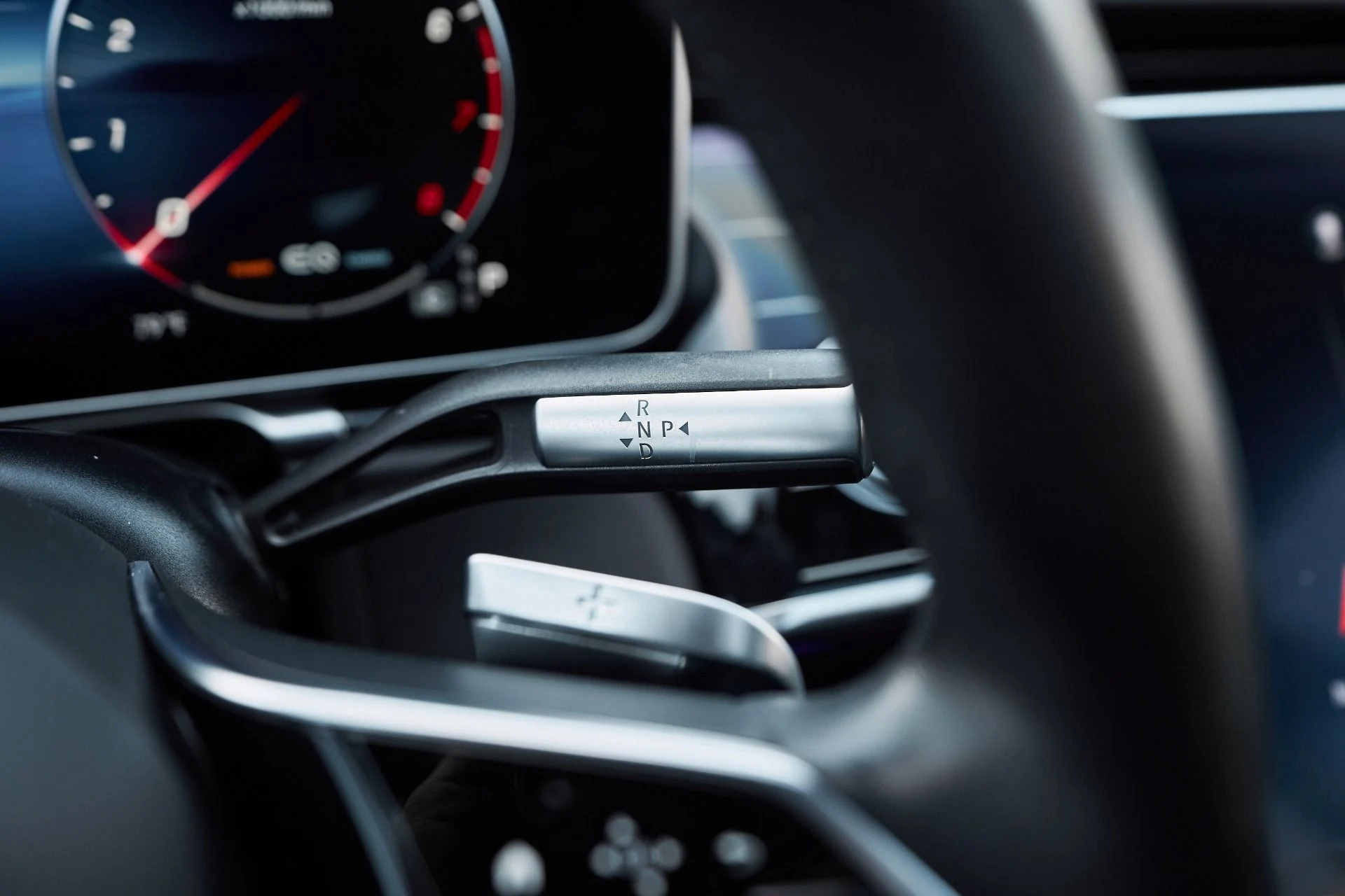 mph057_4149097438_Used_2022_Mercedes_Benz_S_Class_Maybach_S_580_1763082551_eaf3a43a88