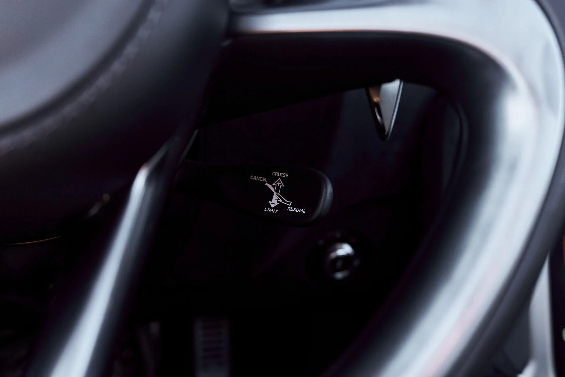 mph057_4169127182_Used_2024_Mc_Laren_750_S_1768012718_5b2c6a379e