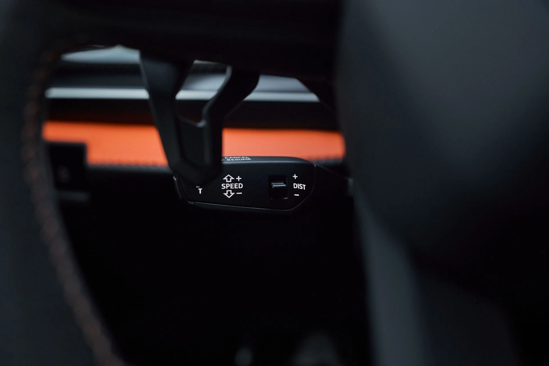 mph057_4206251271_Used_2025_Lamborghini_Urus_SE_1763680399_b024c99374