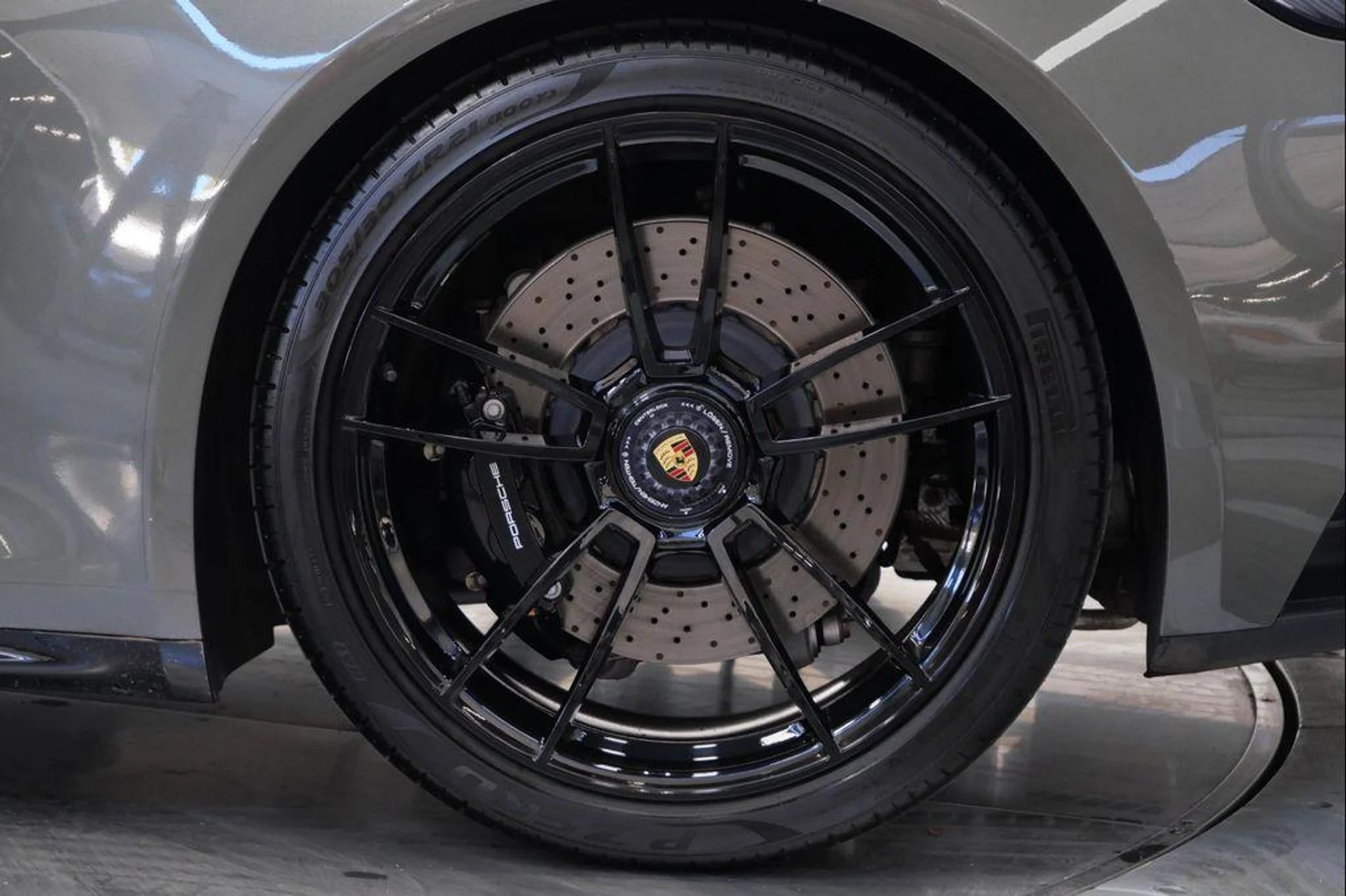 mph057_420756023_Kugrikw4_C_Ds0j2df_T_Akc2_OS_1_Rw_U_15e2a2d696