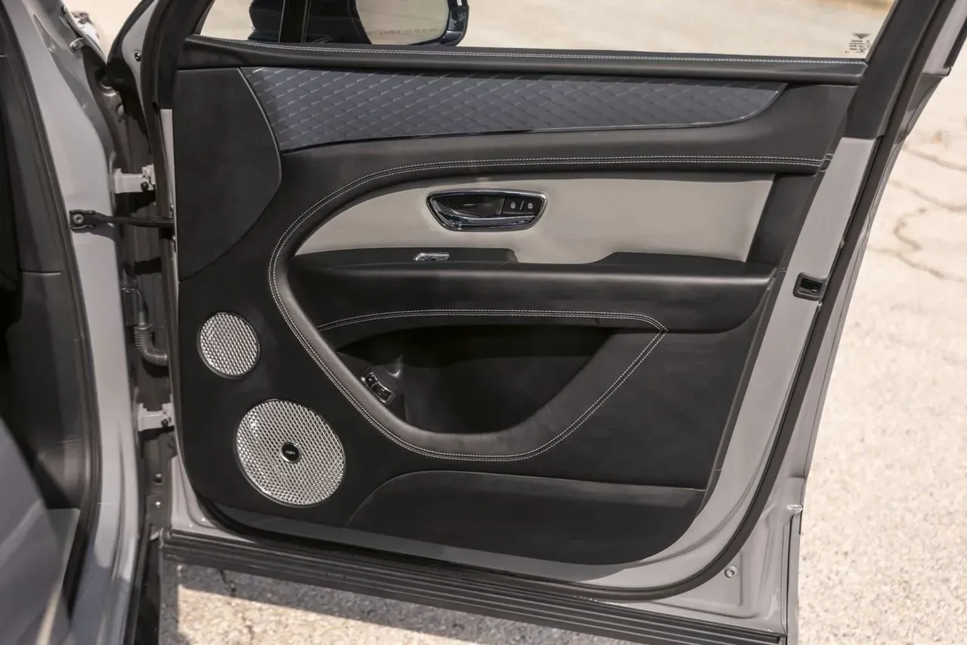 mph057_4210186791_6934295a5cf7415bba68d770f8f4980c_3123fdc46c