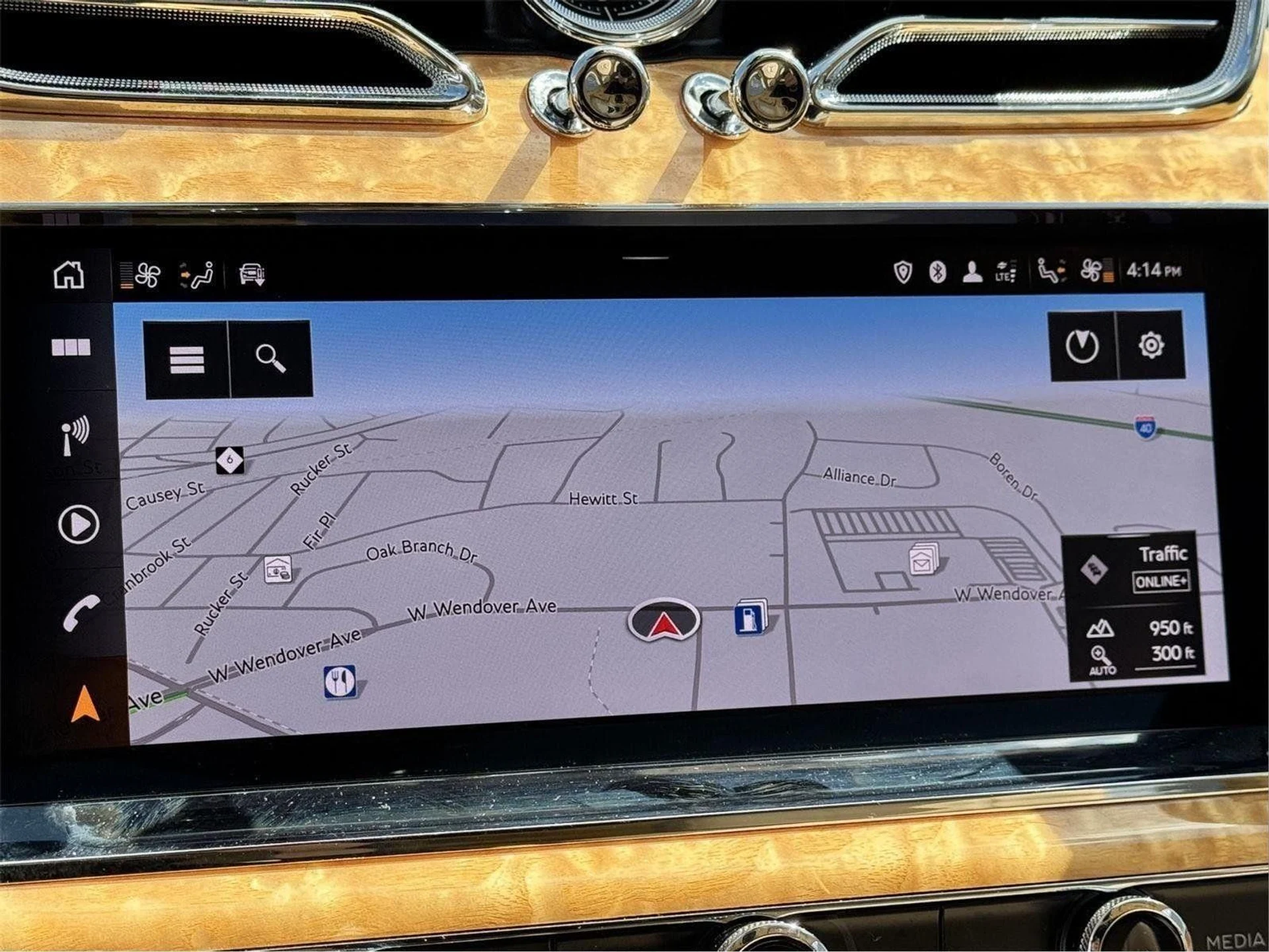 mph057_4291696573_fd731a77575c215cede349a41c817b3f_1069bf753f