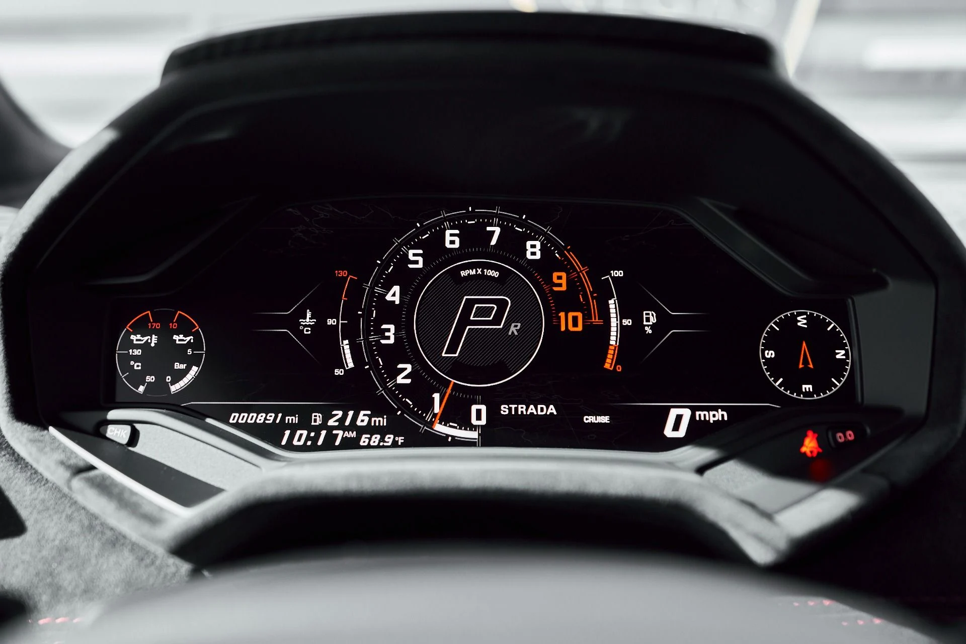 mph057_45482393_Used_2023_Lamborghini_Huracan_Base_1764123654_93095dc52d