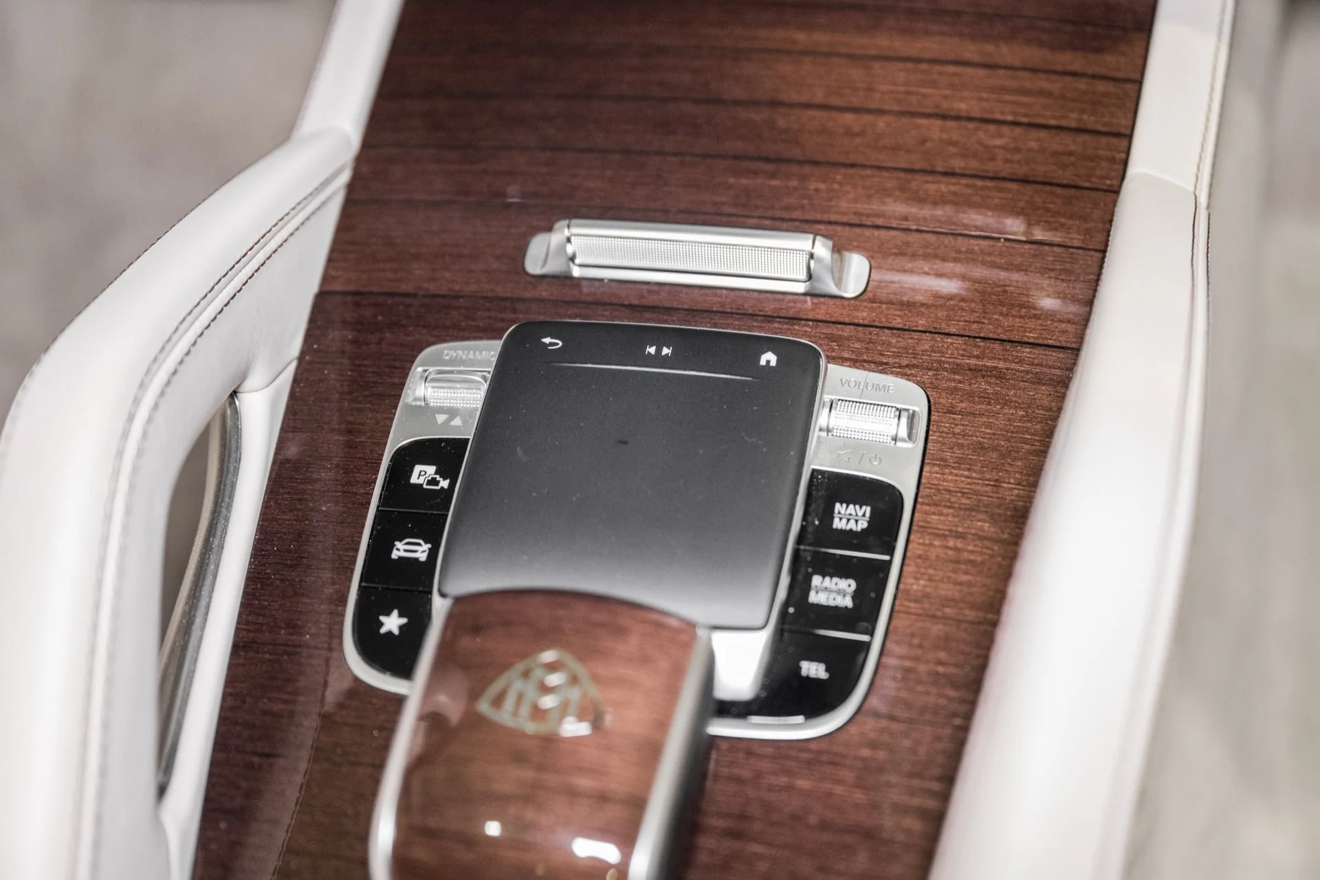 mph057_499290049_Used_2022_Mercedes_Benz_GLS_Maybach_GLS_600_1761673303_ac79f1dfe7