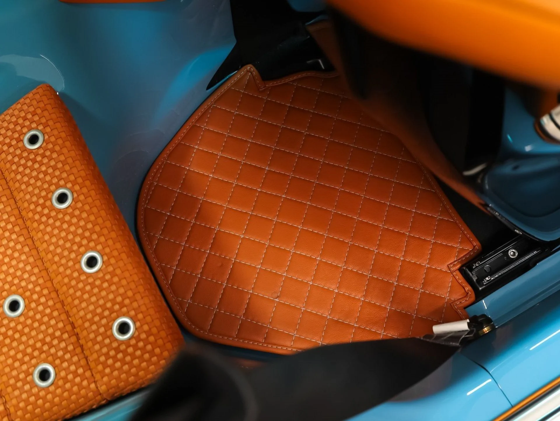 mph057_547929350_58_99b601cc5e