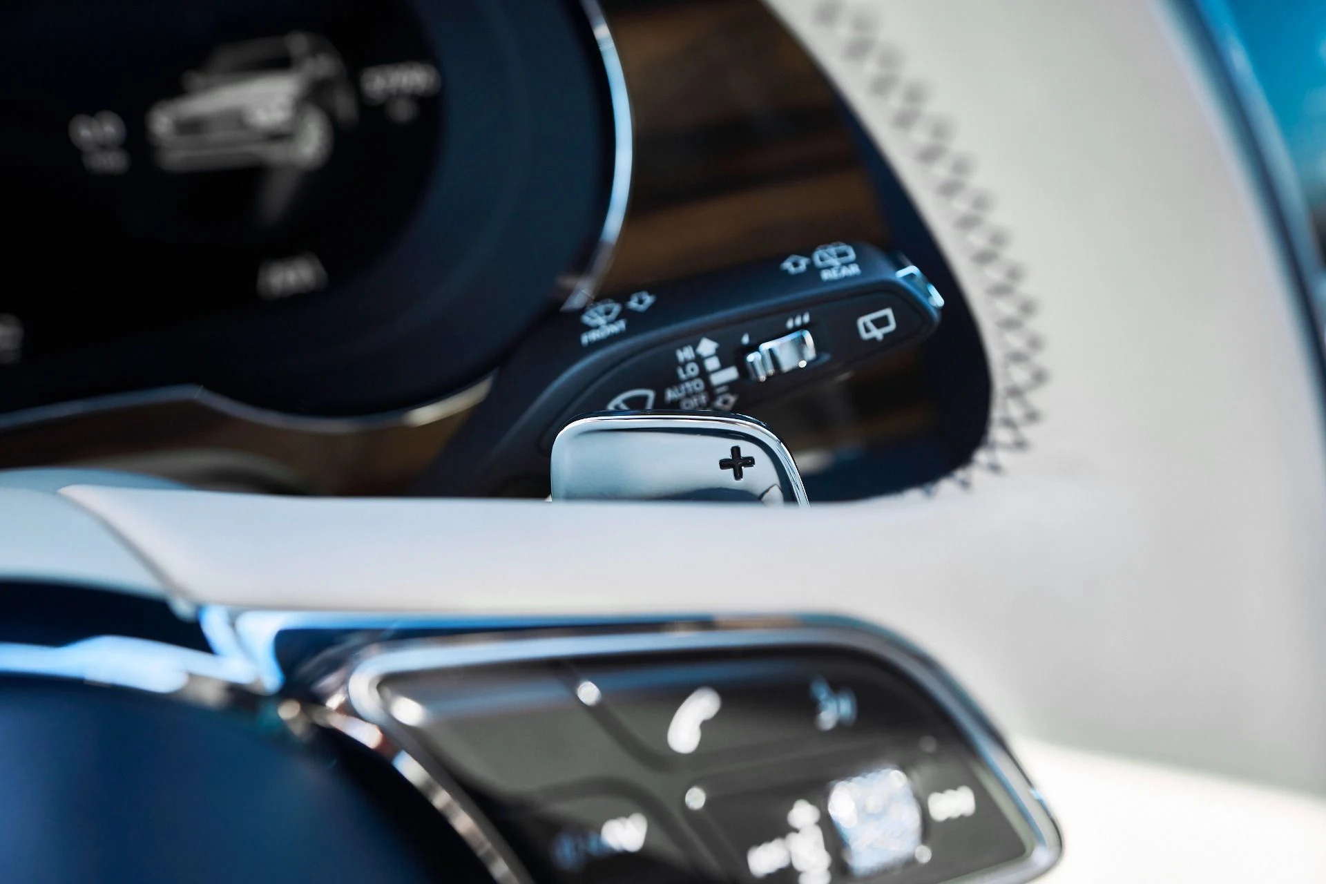 mph057_599156054_Used_2021_Bentley_Bentayga_V8_1764209070_ba54392778