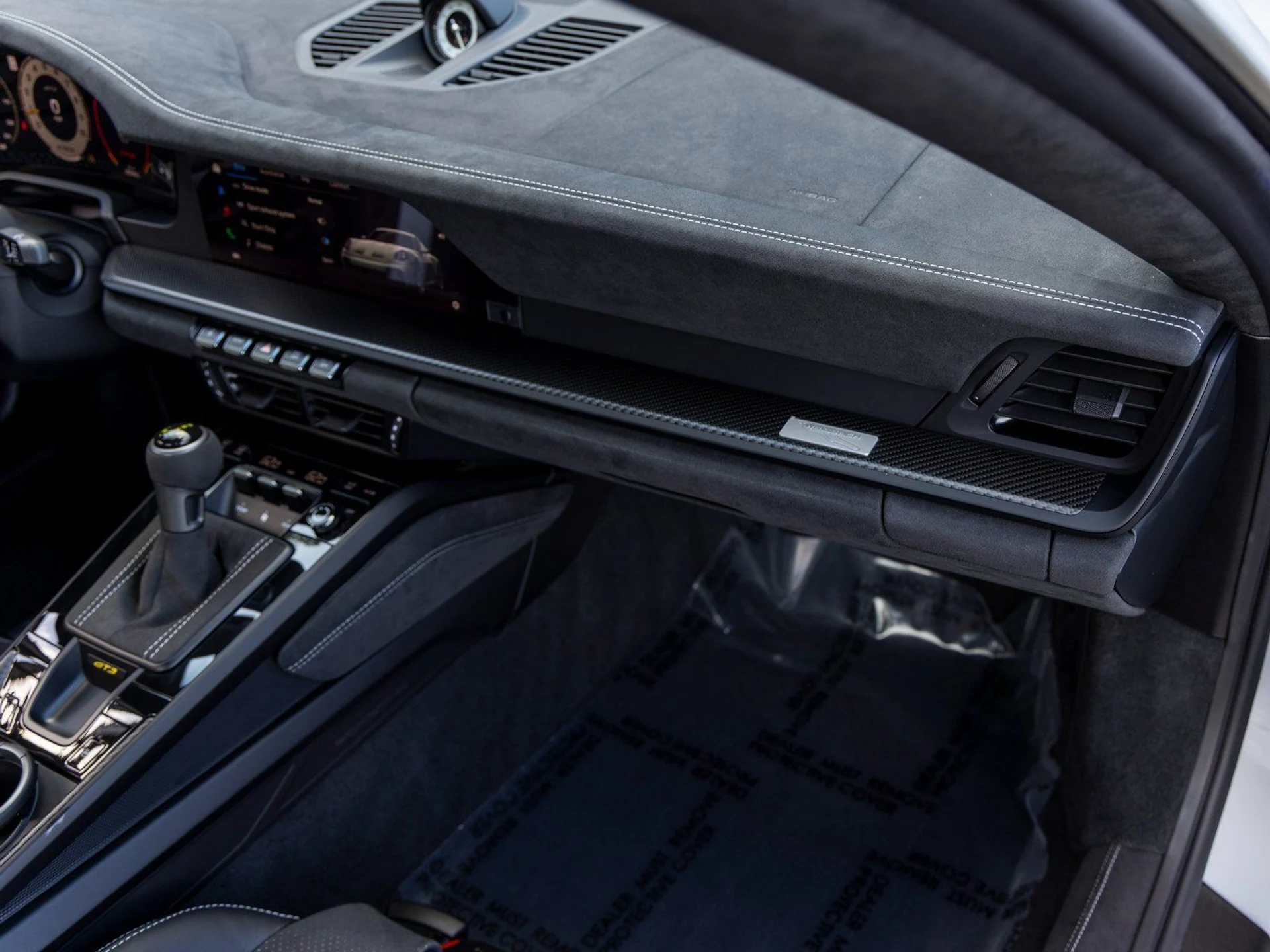 mph057_626470824_58_9dd5faf848