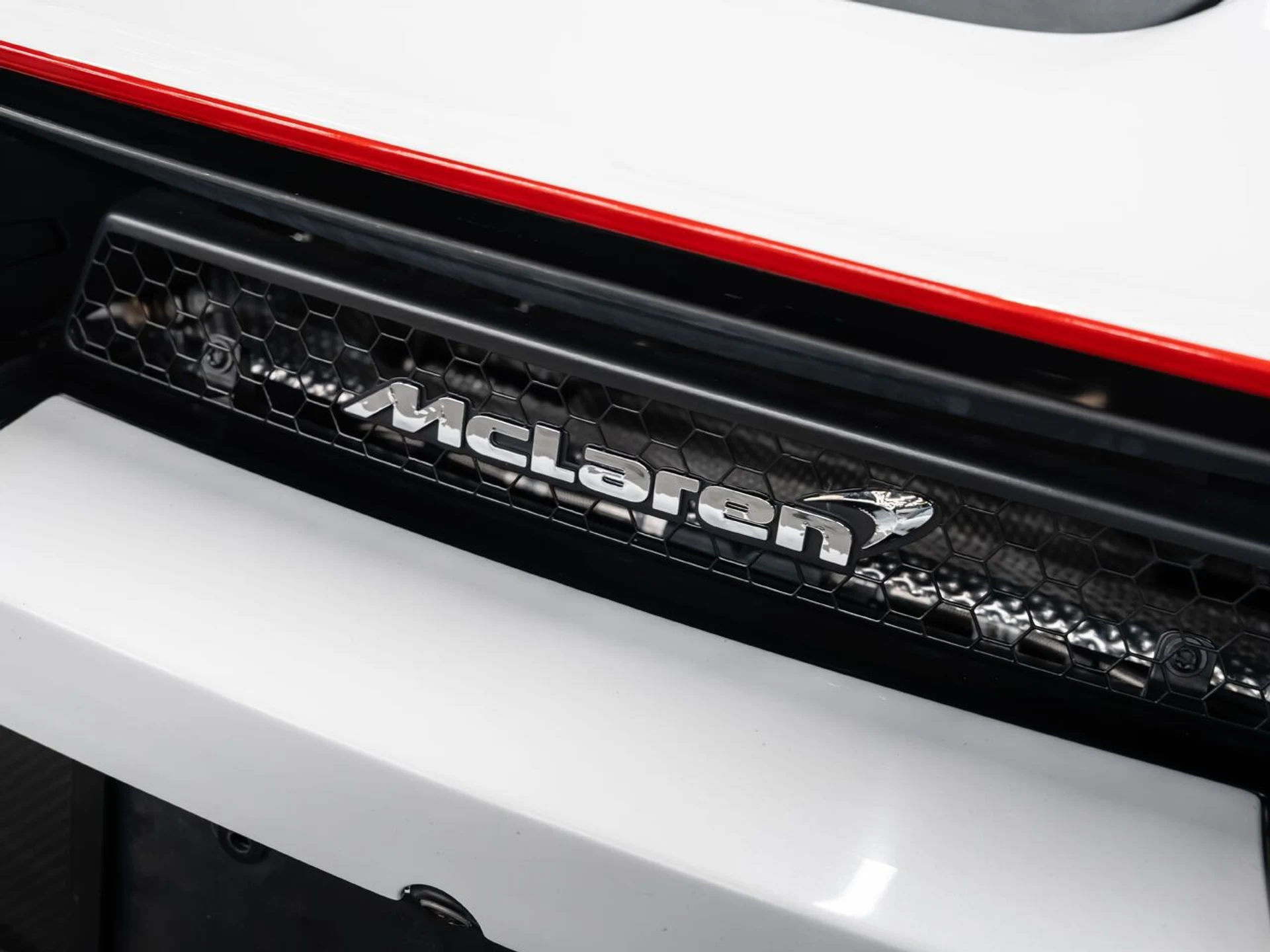 mph057_642221082_mclaren_720s_2019_d468ac36cd