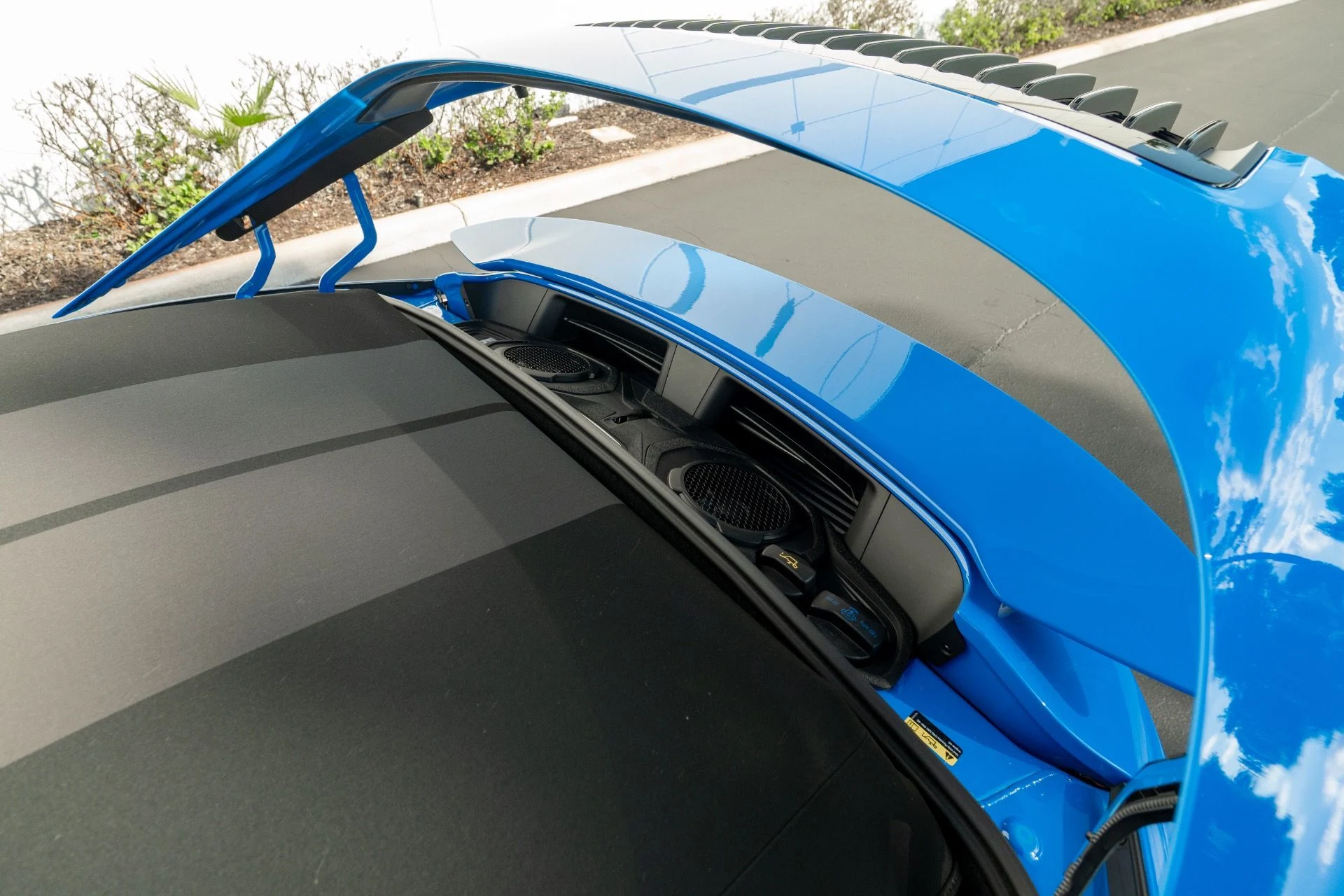 mph057_643485725_Used_2023_Porsche_911_Turbo_S_1759285627_9647c47fb5