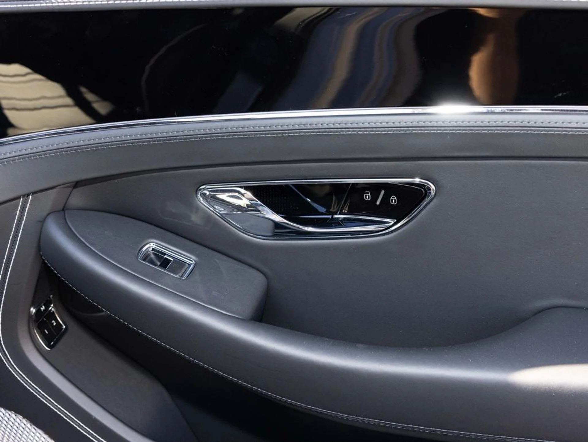 mph057_644264775_477125130_692934d99b00833c2783f8aa_bccc056afe