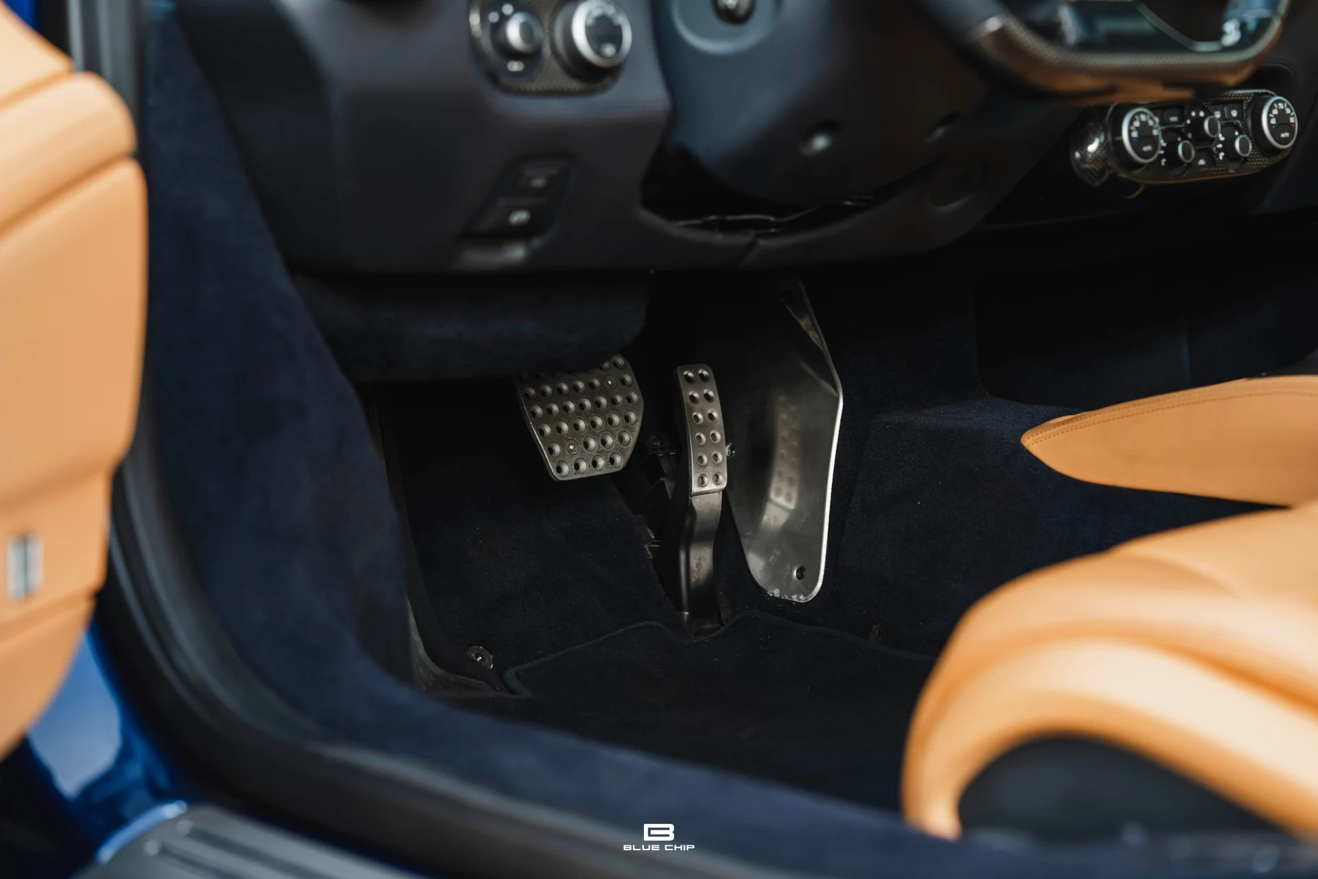 mph057_663443133_6913b43bd9bef820fbda74af_DSC_09412_f149a7db77