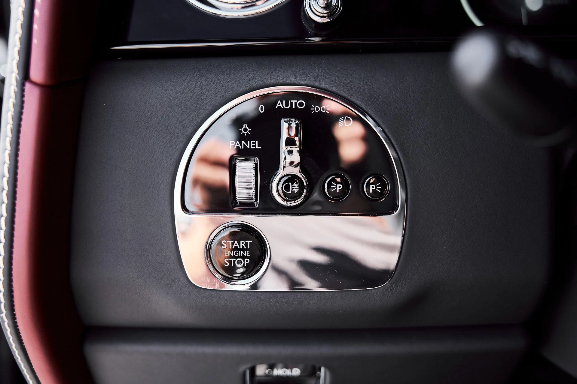 mph057_67763814_Used_2026_Rolls_Royce_Cullinan_1774544557_eb80918073