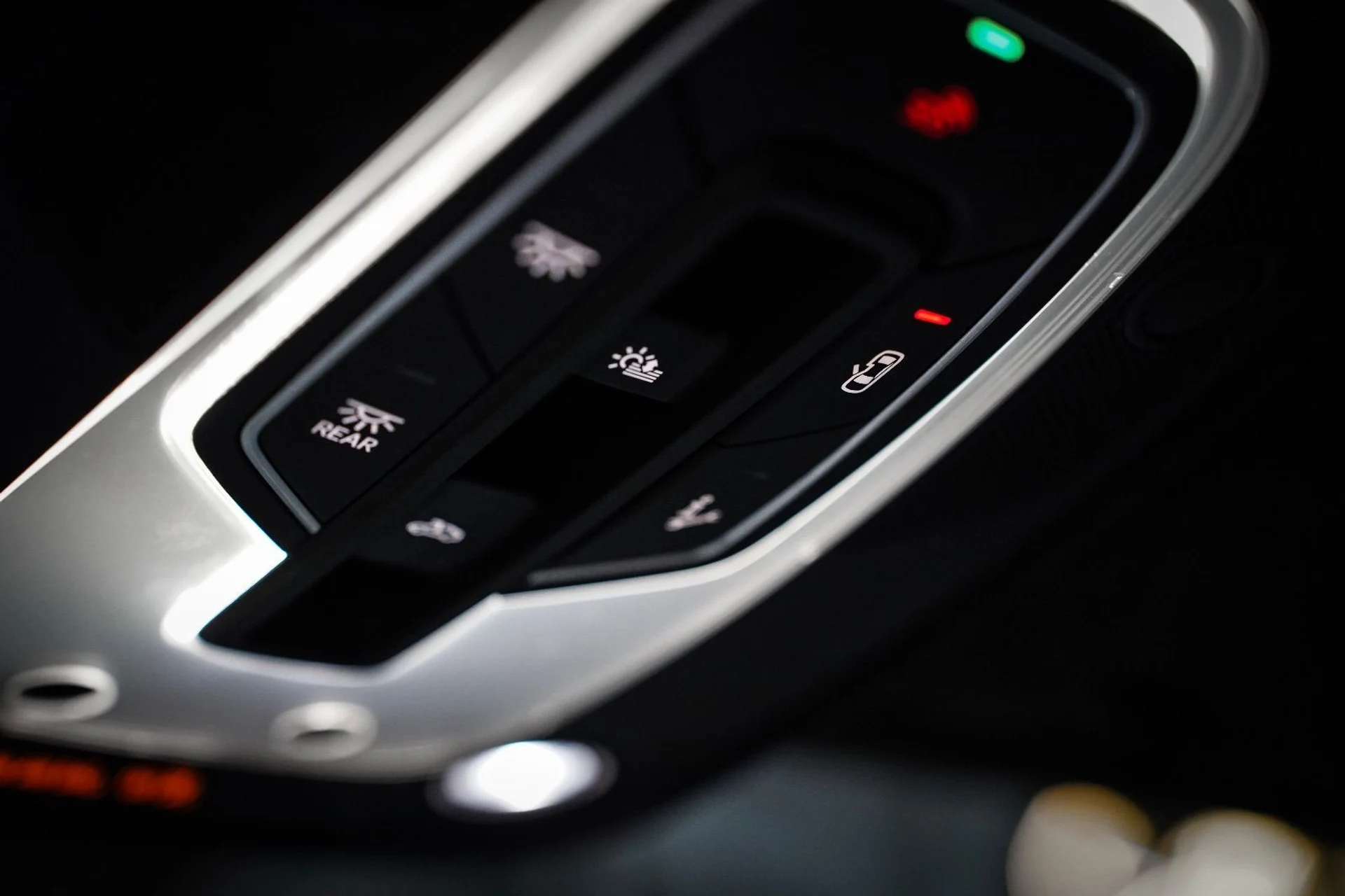 mph057_684243090_37414663_05252_2020_lamborghini_urus_021_836dd7459f