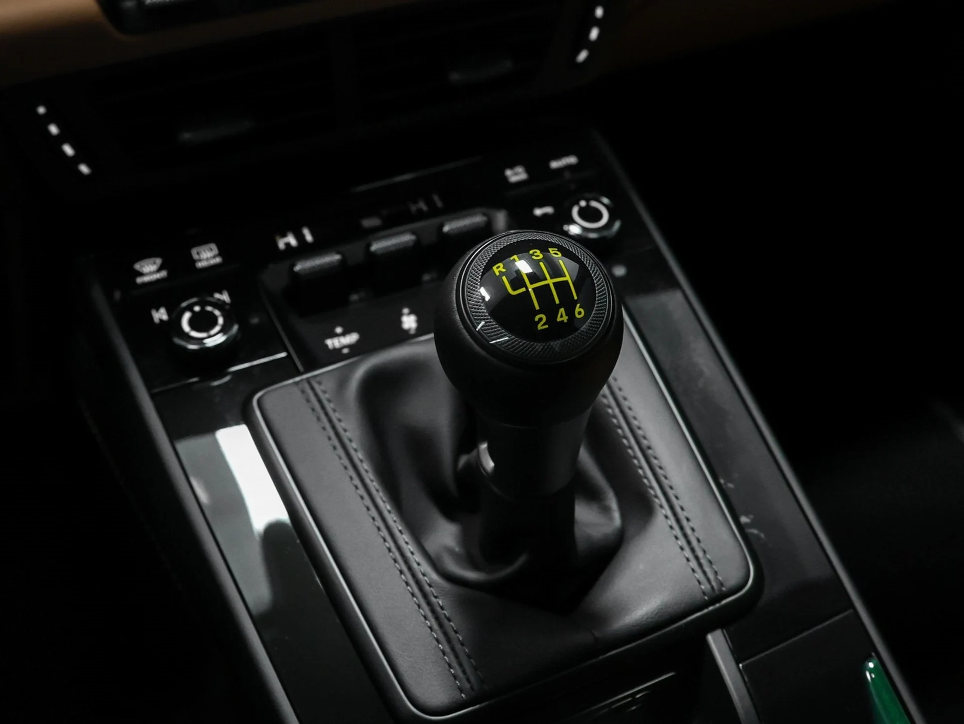 mph057_685362079_58_31069bdaec