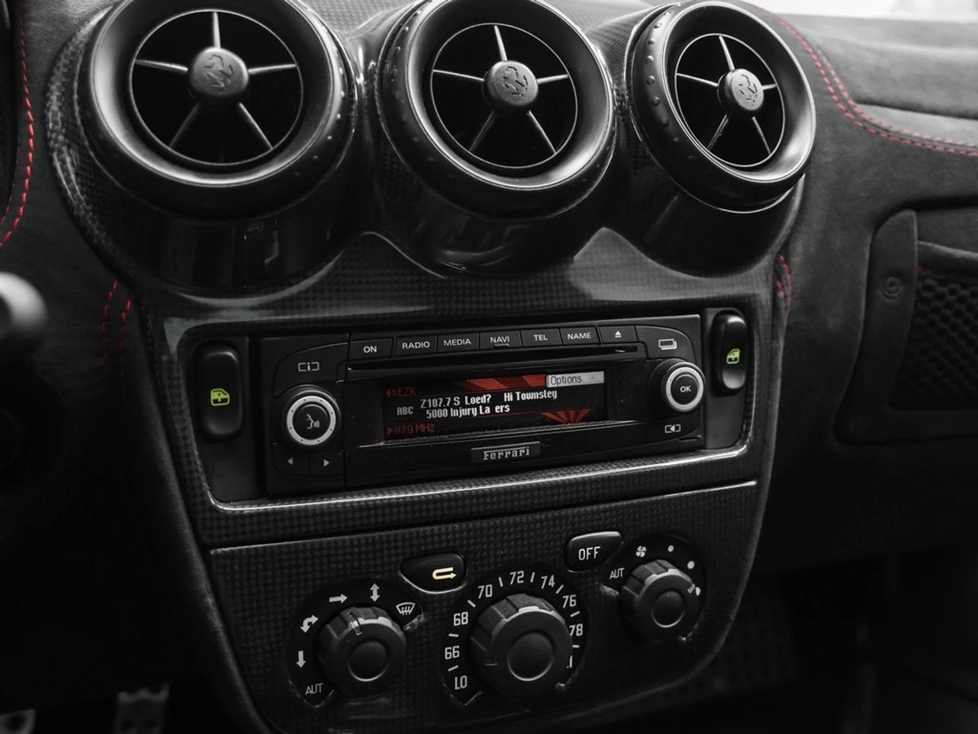 mph057_71998258_58_e26ad862e6