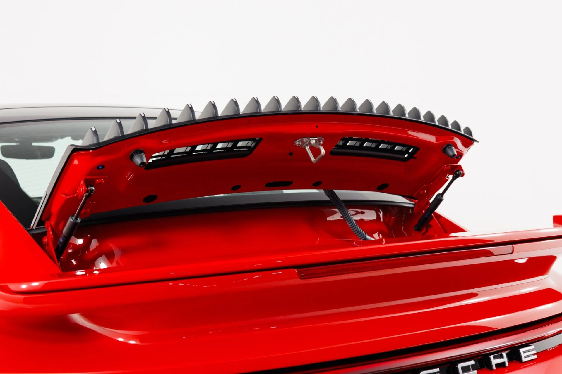 mph057_746927614_Used_2021_Porsche_911_Turbo_S_1776203929_58d04b4a54