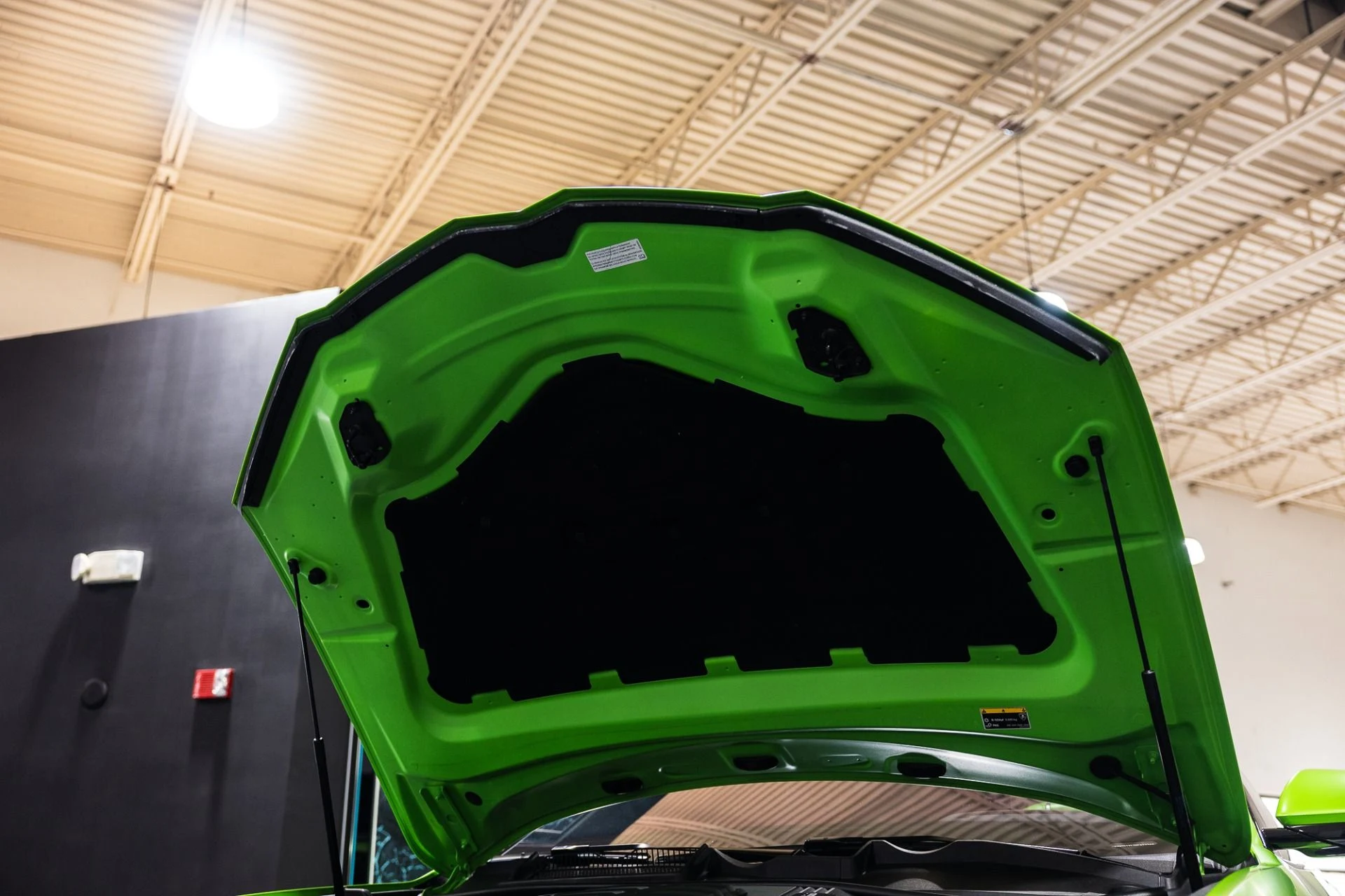 mph057_748242952_Used_2021_Lamborghini_Urus_Verde_Mantis_Pearl_Full_Stealth_PPF_1764949006_d27ebb9cfa