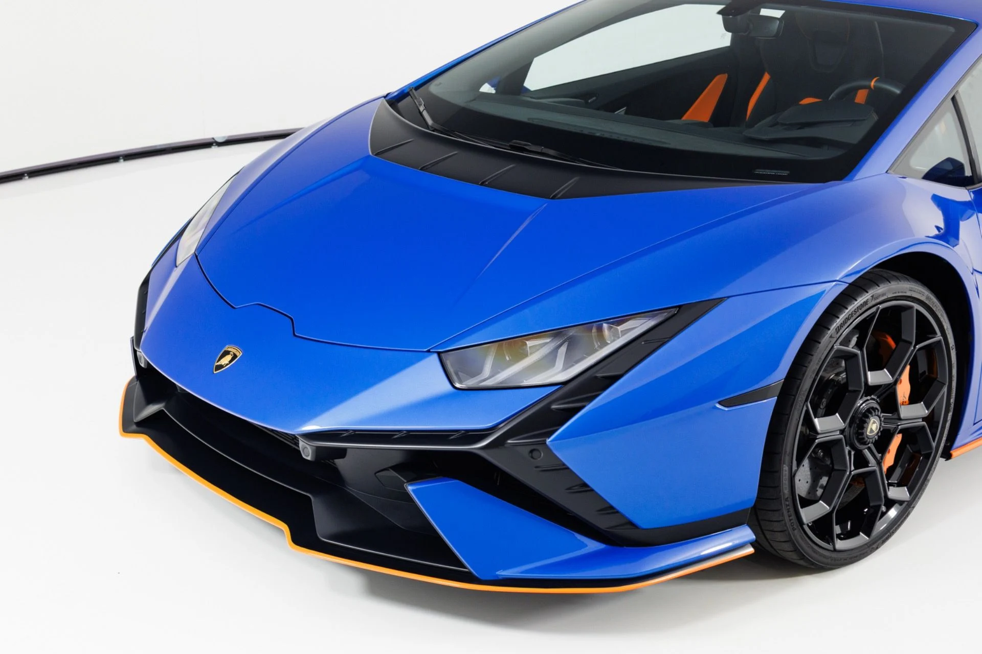 mph057_748311930_Used_2023_Lamborghini_Huracan_Tecnica_1784830851_8384d6ebe8