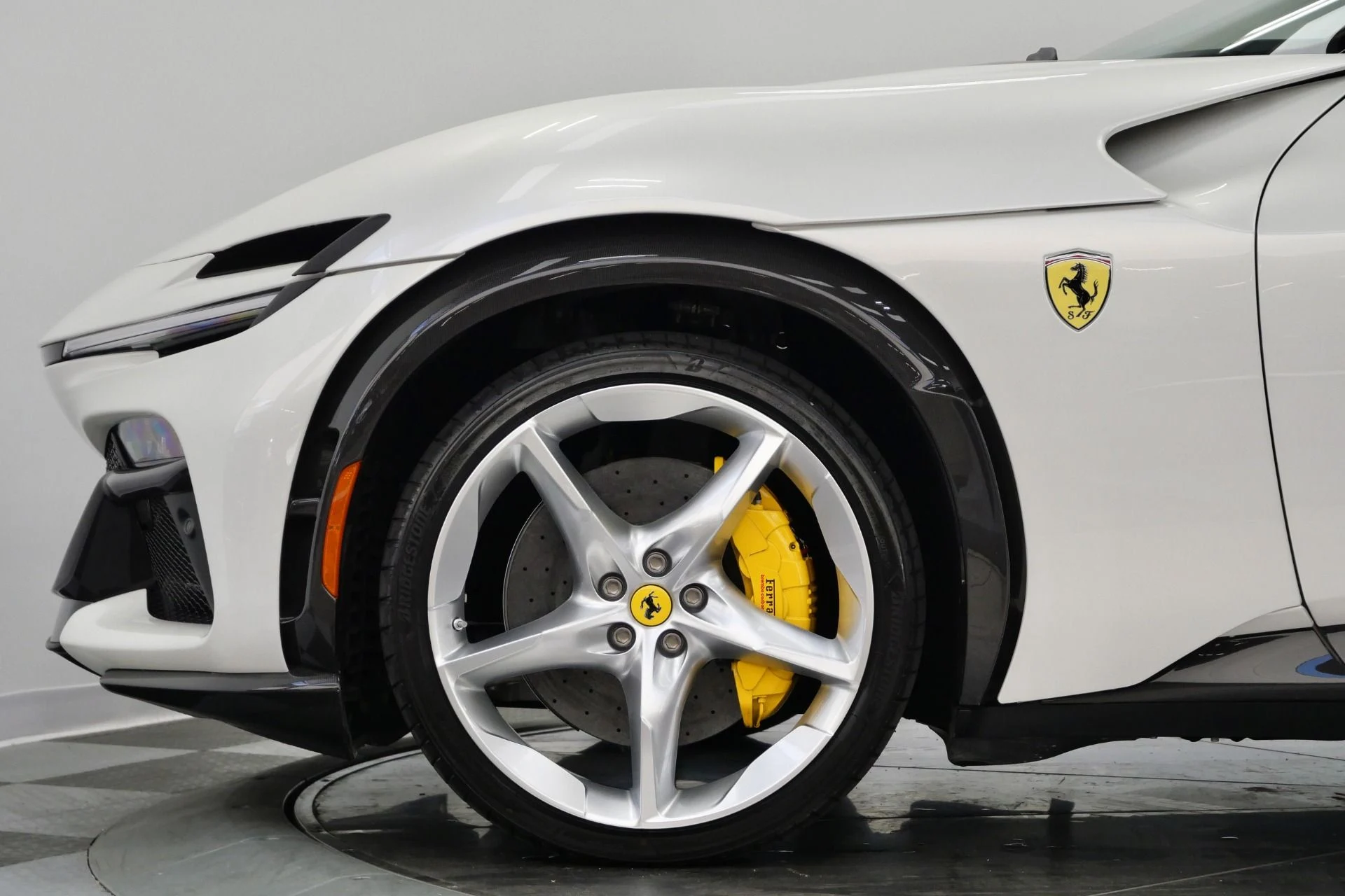 mph057_75926671_Used_2025_Ferrari_Purosangue_Highly_Optioned_Pearlescent_Paint_Low_Miles_1778171886_4e021c69e4