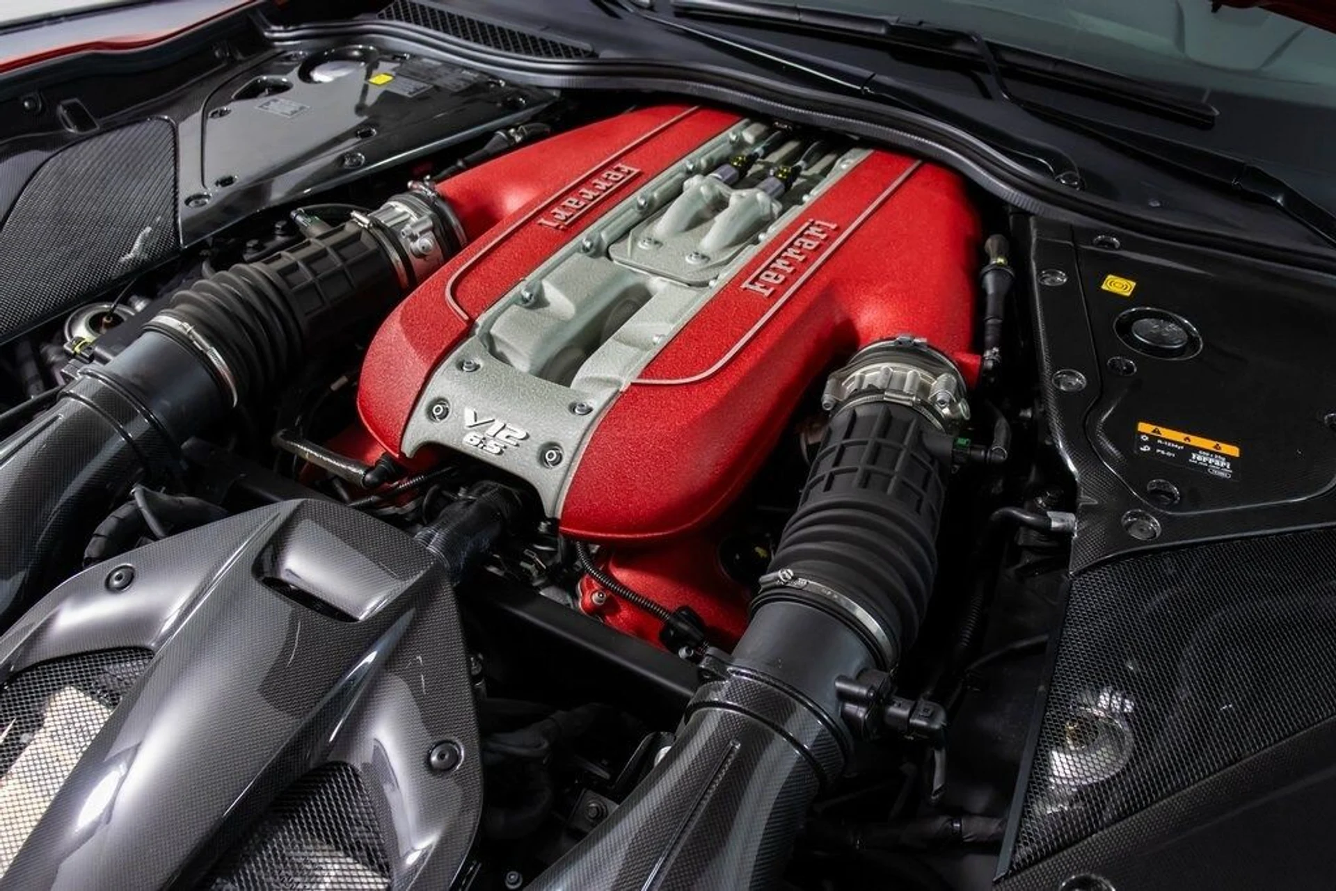 mph057_766832540_b36813800cb7529f319f53f7bf425381x_5c45ebd57d