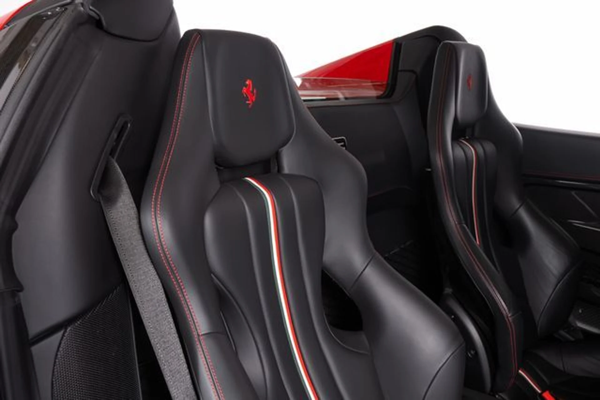 mph057_778095485_8733f3d7e8ba79d7acff7c75952c4ecdx_606d094efe