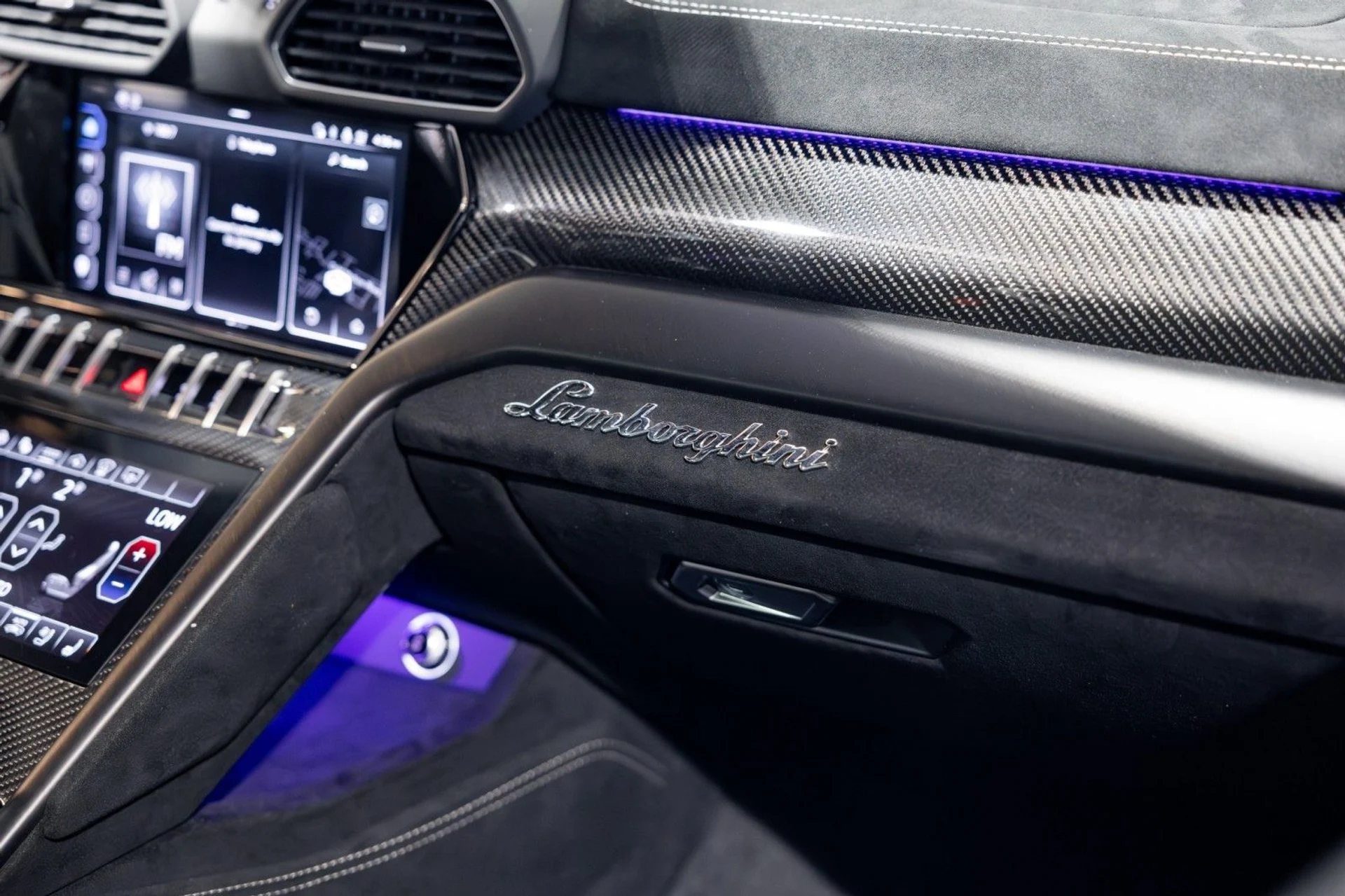 mph057_809221613_v_A_4f3fba8321