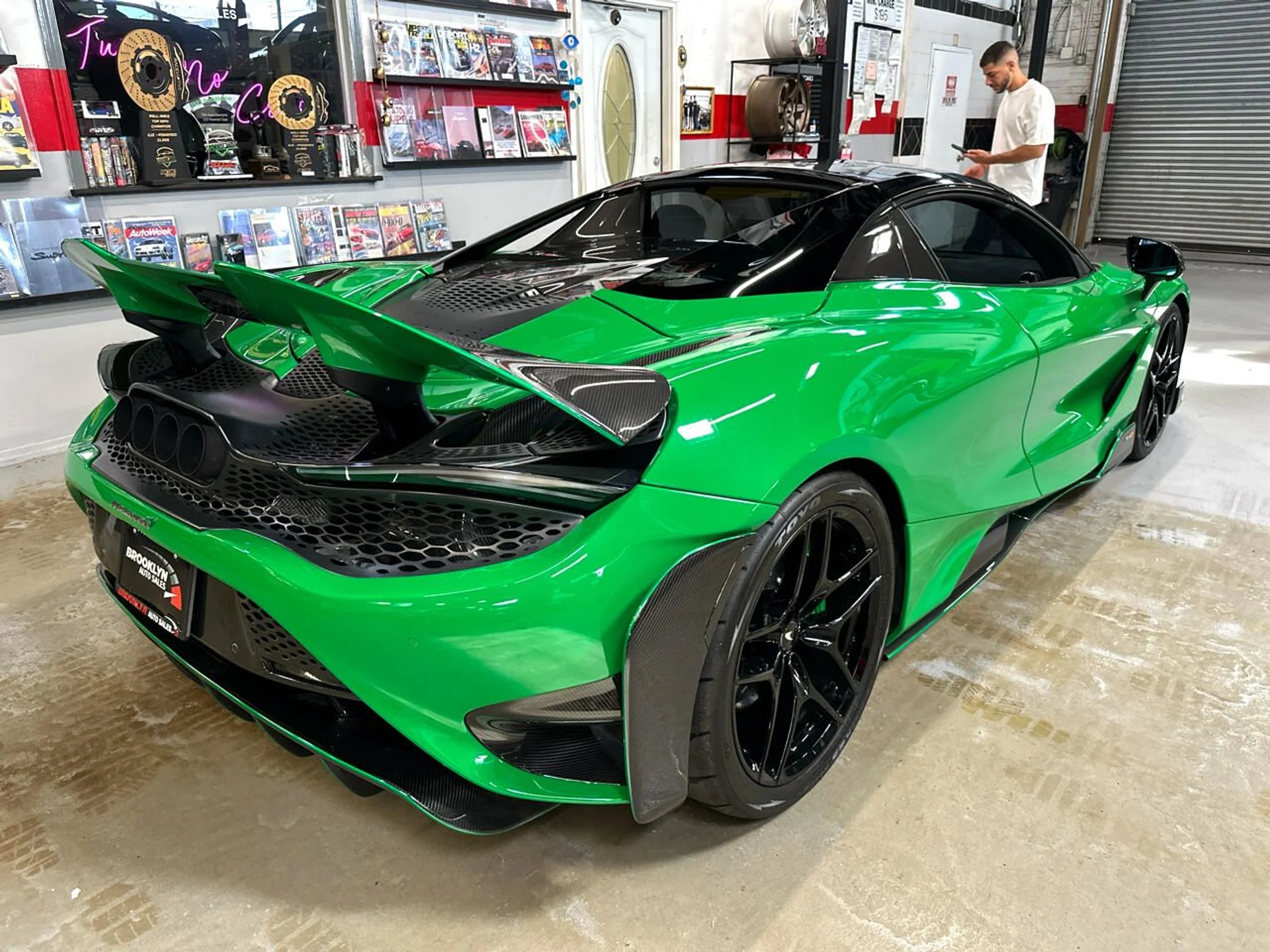 mph057_81652564_638919890246403367_da739f3b70