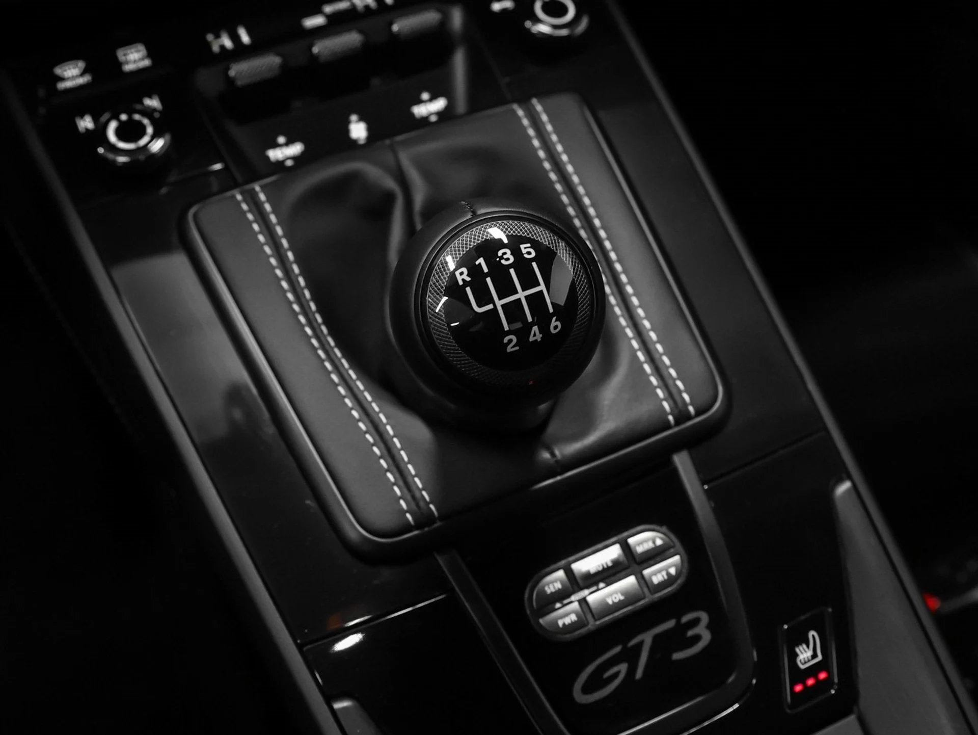 mph057_831072883_58_944862604d