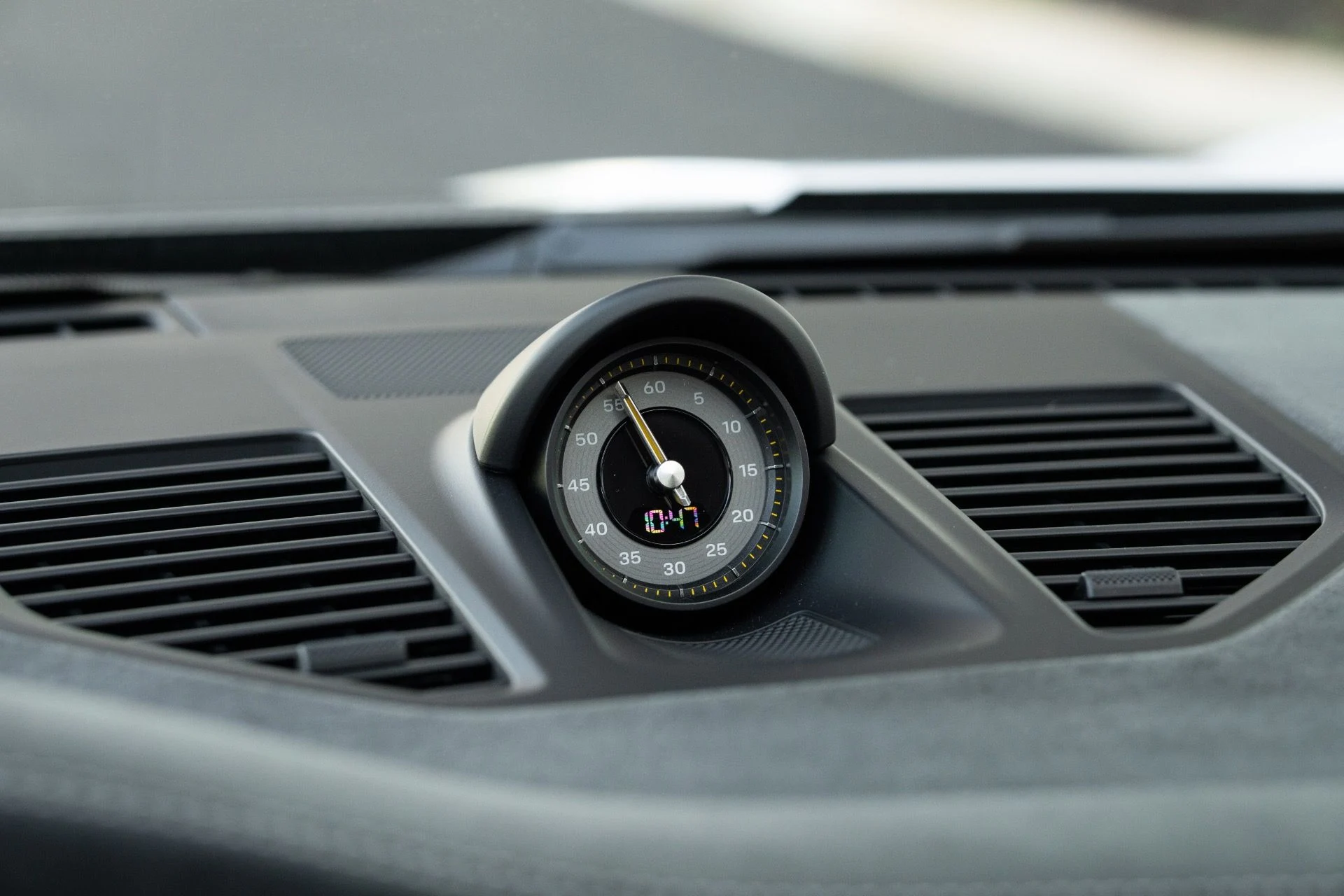 mph057_85883017_Used_2026_Porsche_911_GT_3_1767740091_fbf70c7928