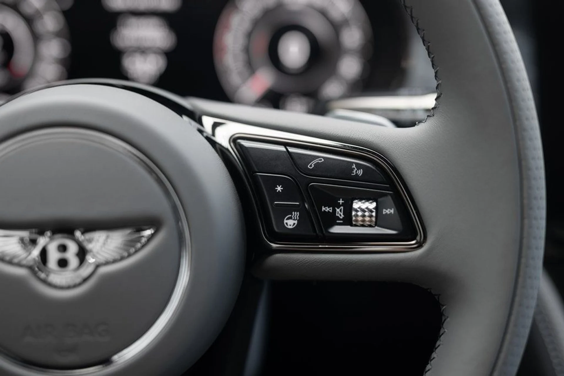 mph057_8918061_8bce44a06cbf40b3bb25cc8a23dc2a44x_ba03d0d219