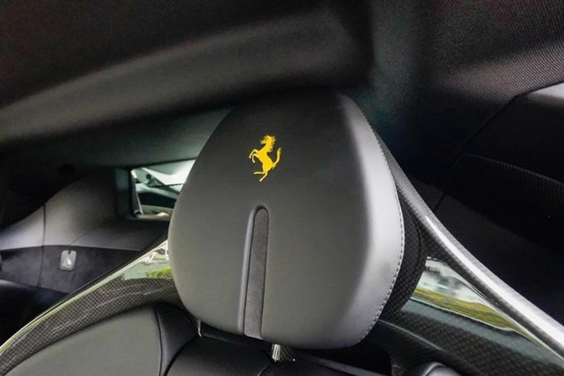 mph057_893312487_22977808_58_1c1723e886