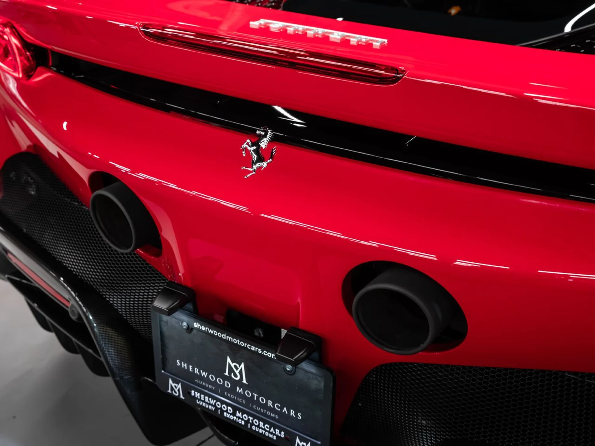 mph057_931743811_ferrari_sf90_stradale_2023_5218d11159