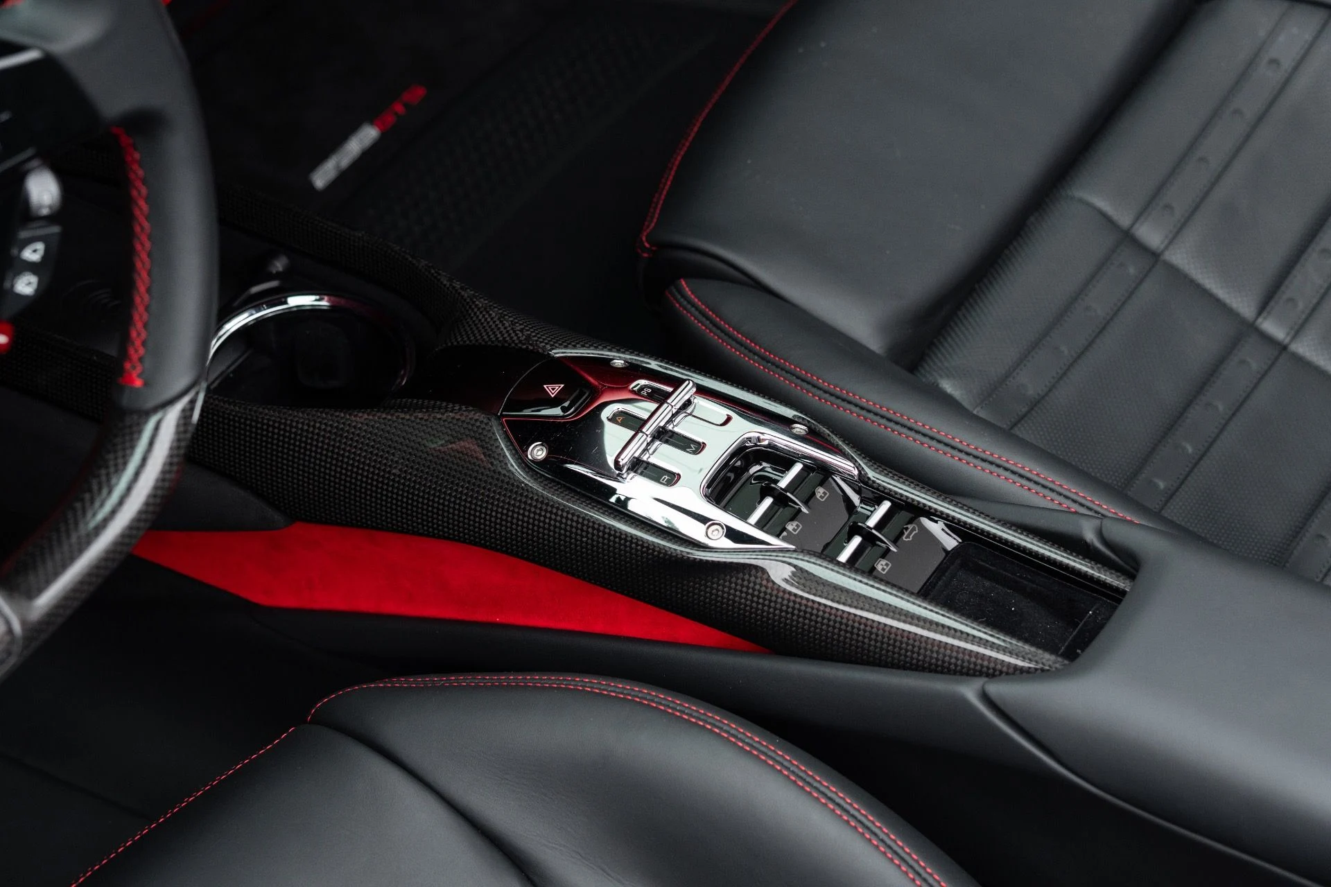 mph057_961138766_Used_2024_Ferrari_296_GTS_1776982815_5d582c9c6c